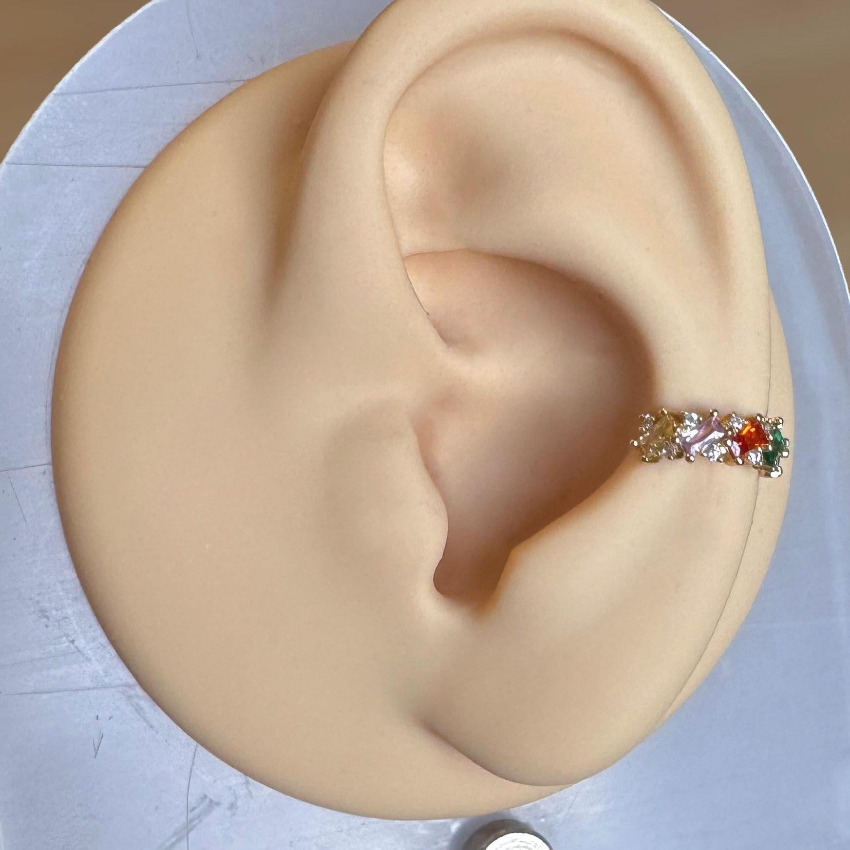 Arc en Ciel Conch Earring-Cartilage Earring-Elara Body Jewelry