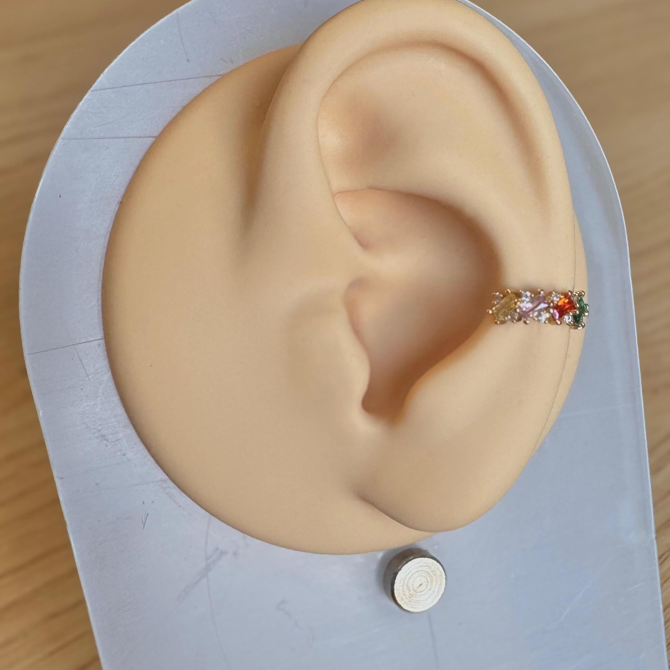 Arc en Ciel Conch Earring-Cartilage Earring-Elara Body Jewelry