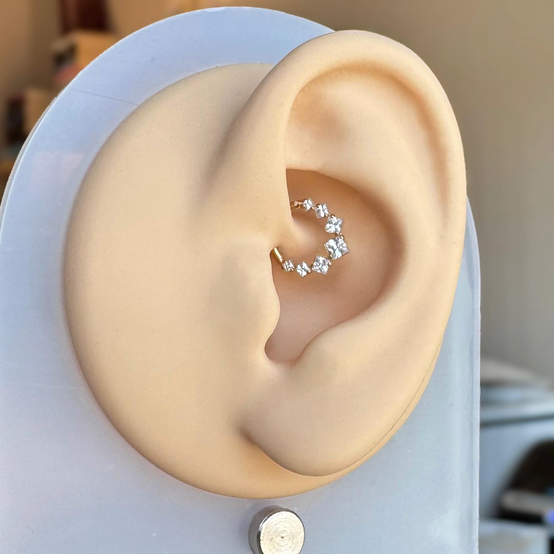 Edge of Light Daith Earring-Daith Earring-Elara Body Jewelry