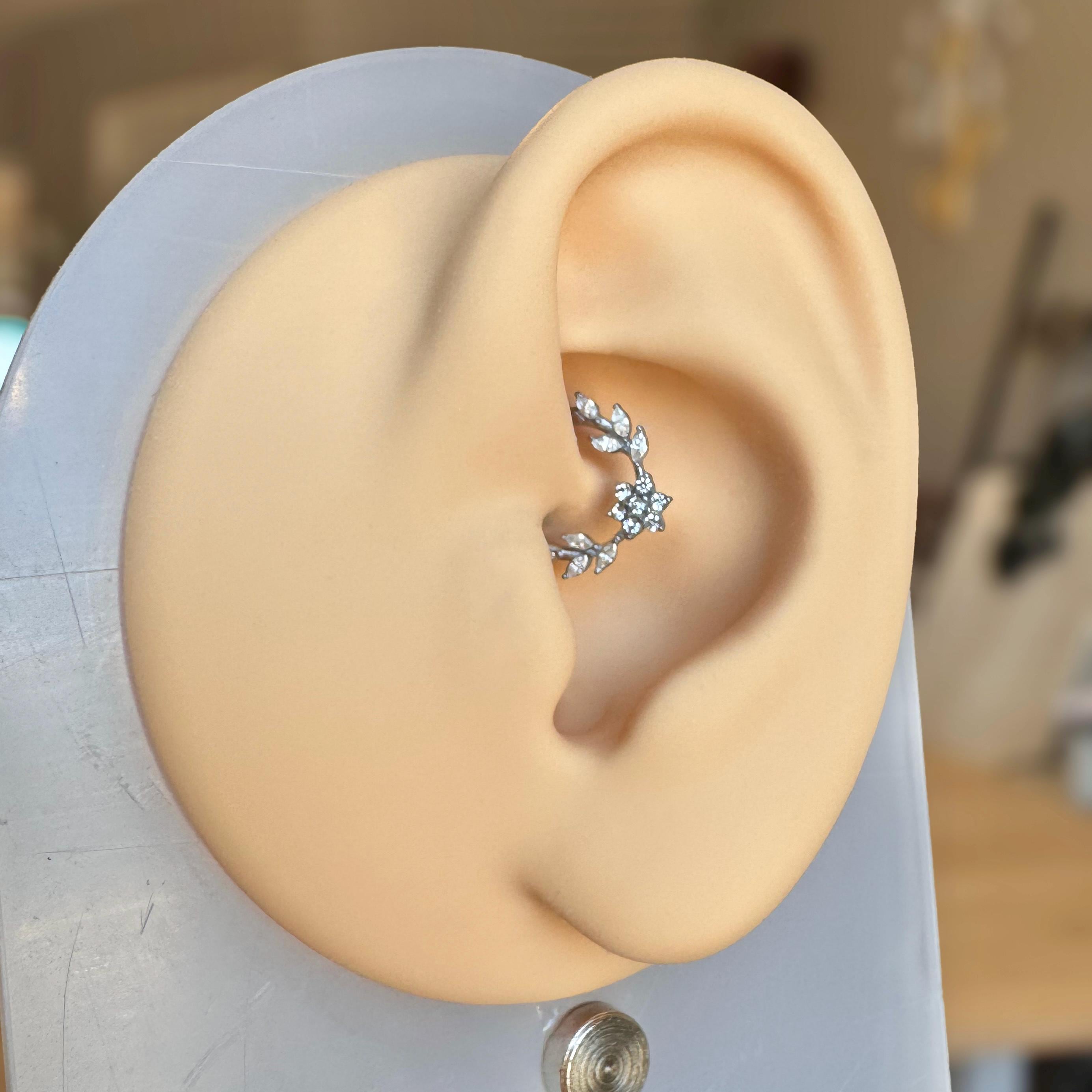 Floreline Daith Earring-Daith Earring-Elara Body Jewelry