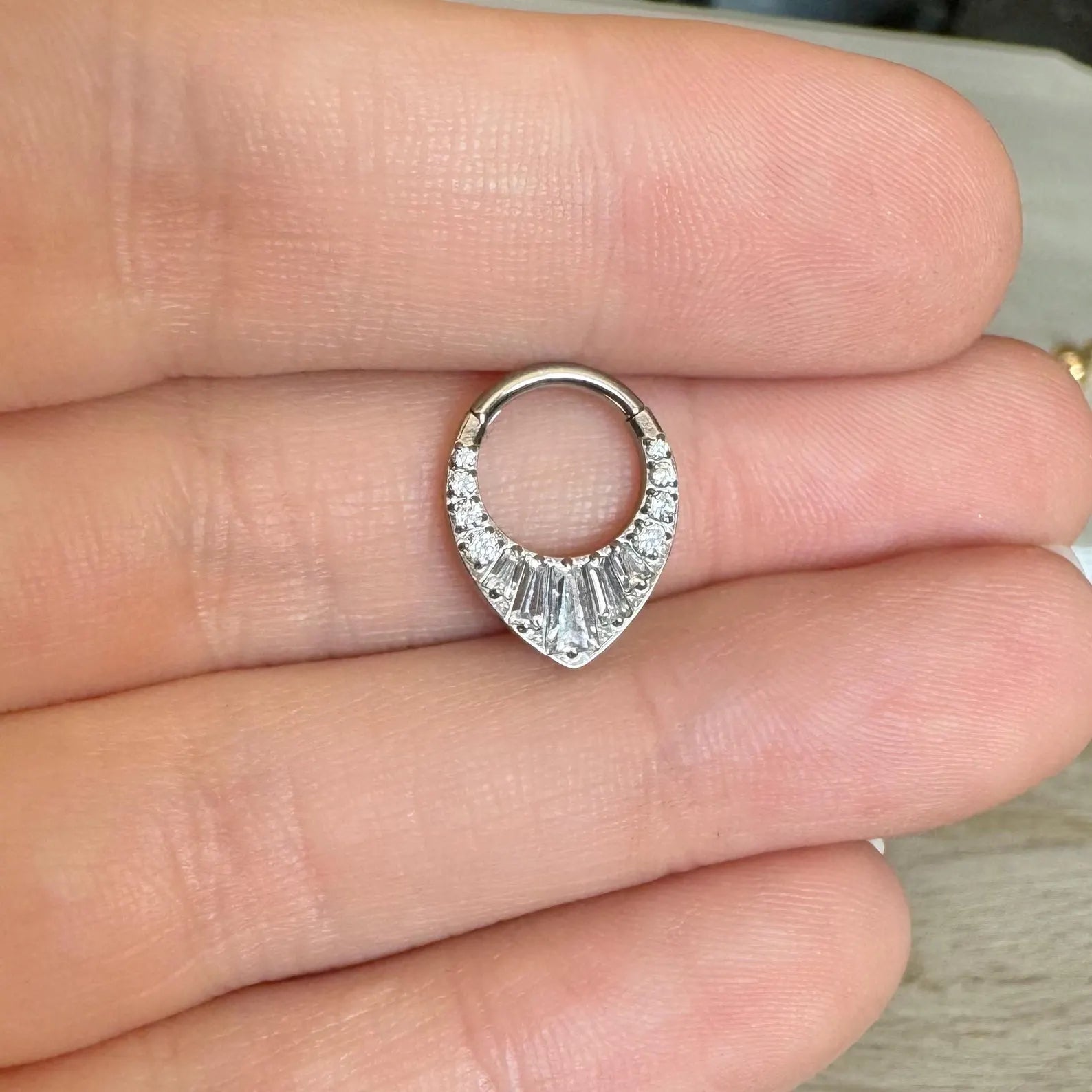 Gatsby's Palace Daith Earring-Daith Earring-8mm Diameter-Silver-Elara Body Jewelry