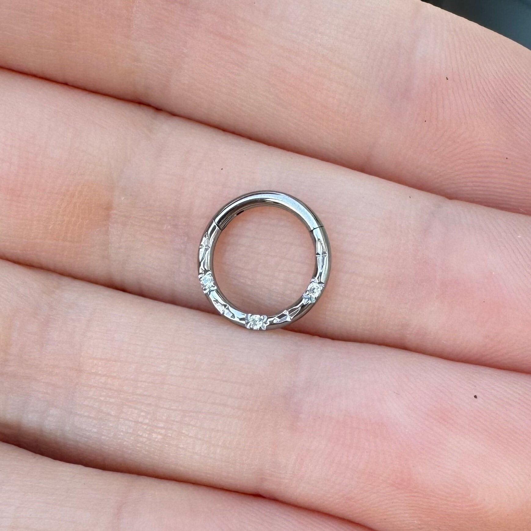 L’Essence Daith Earring-Daith Earring-Silver-8mm Inner Diameter-Elara Body Jewelry