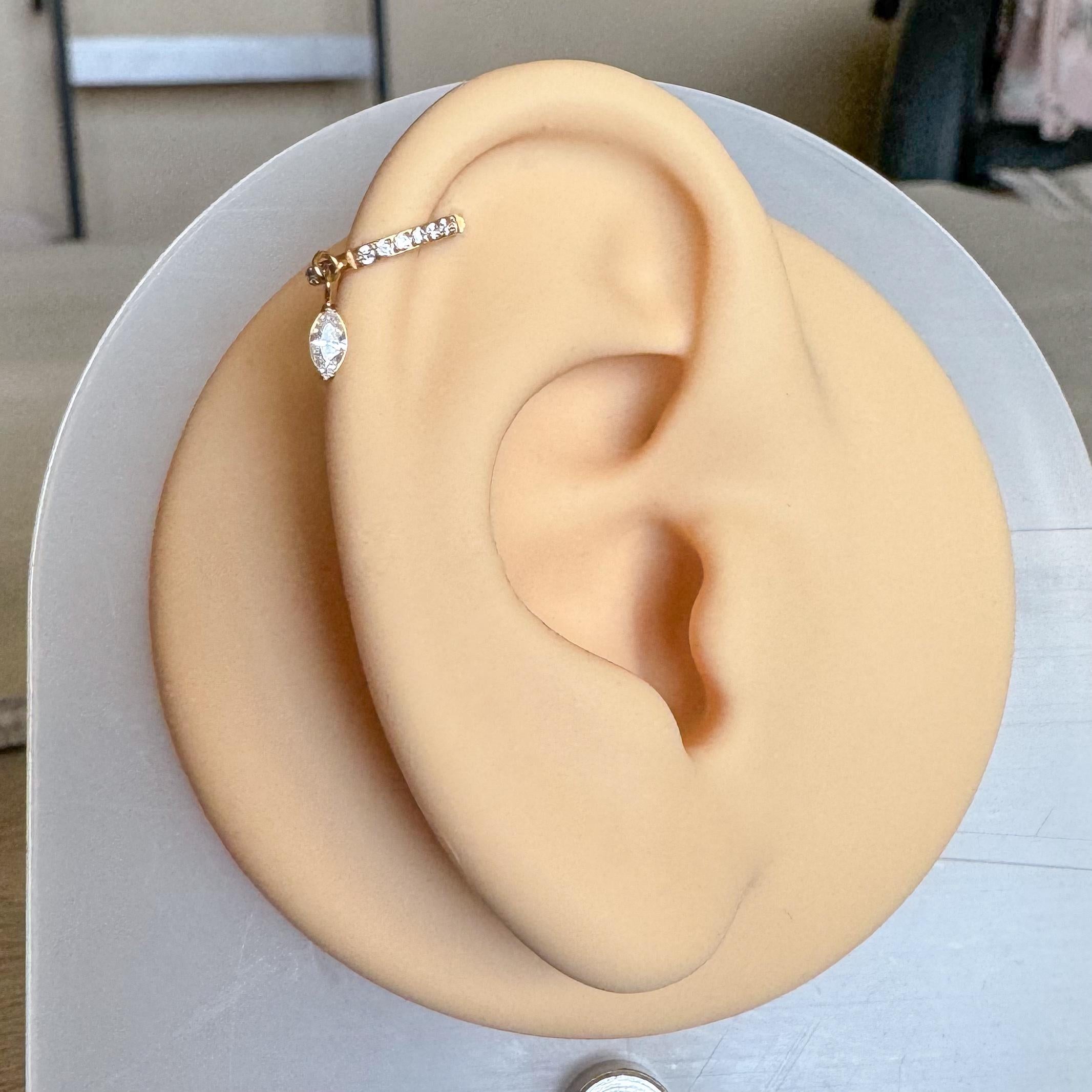 Lueur Solitaire Helix Earring-Cartilage Earring-Elara Body Jewelry