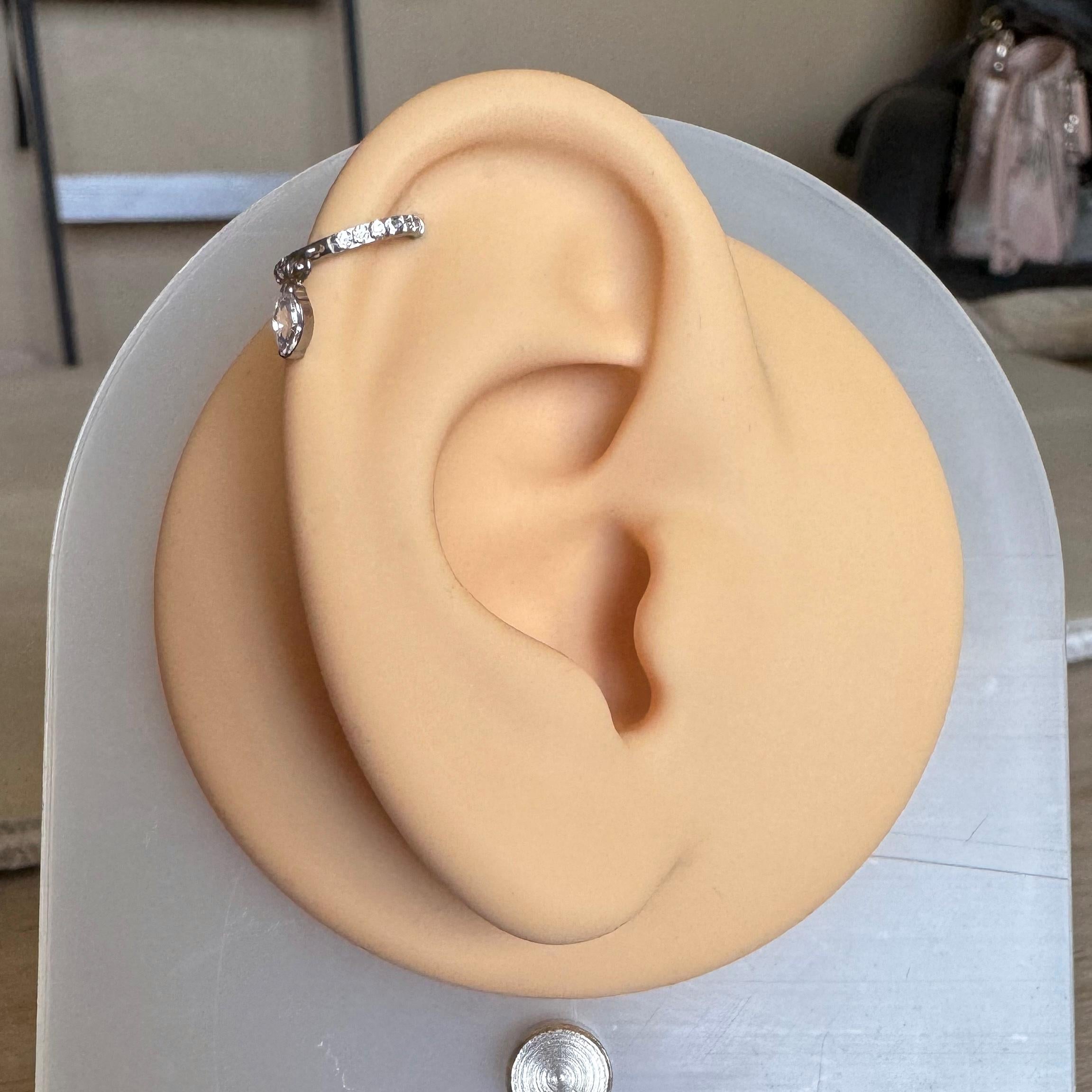 Lueur Solitaire Helix Earring-Cartilage Earring-Elara Body Jewelry