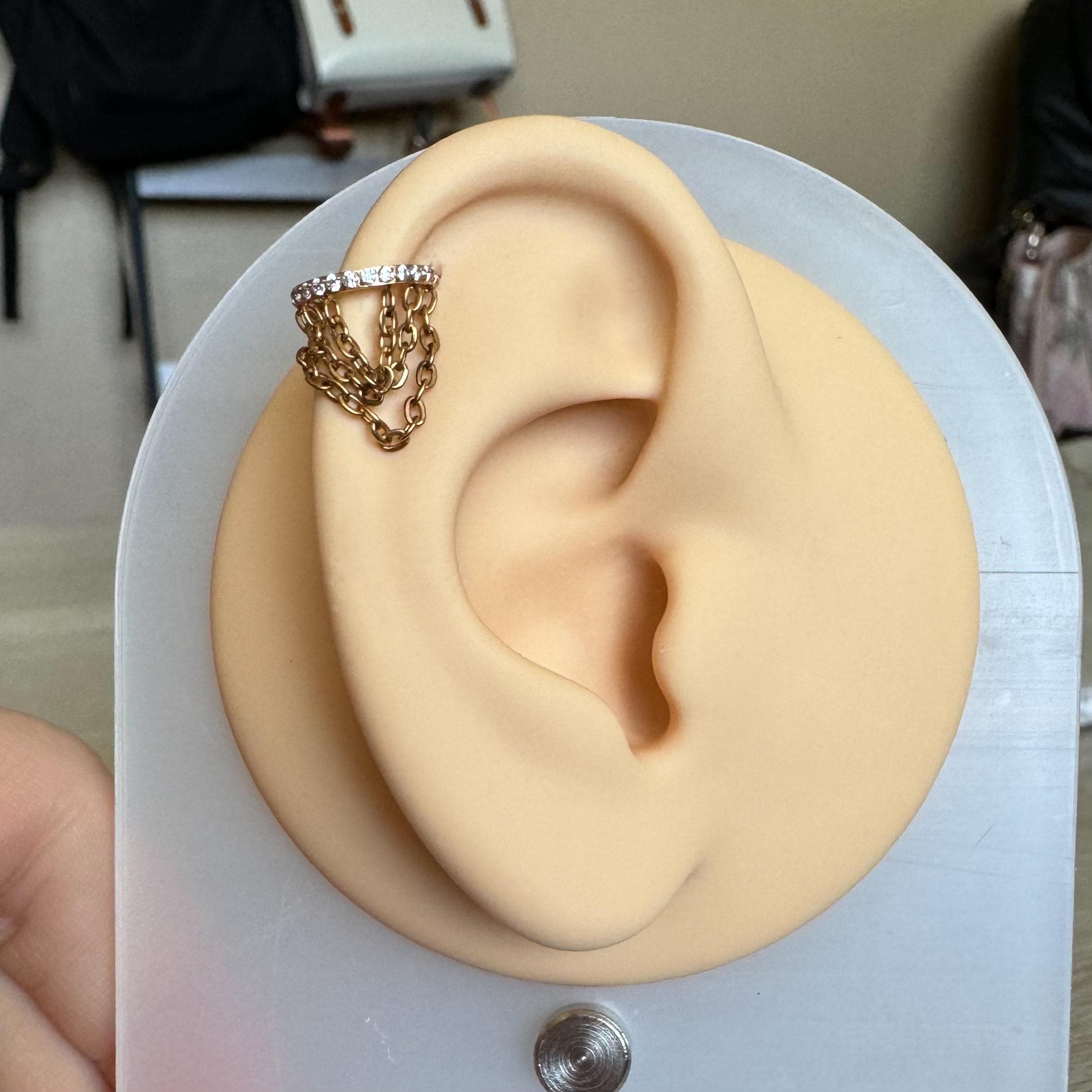 The Cascade Link Helix Earring-Cartilage Earring-Elara Body Jewelry