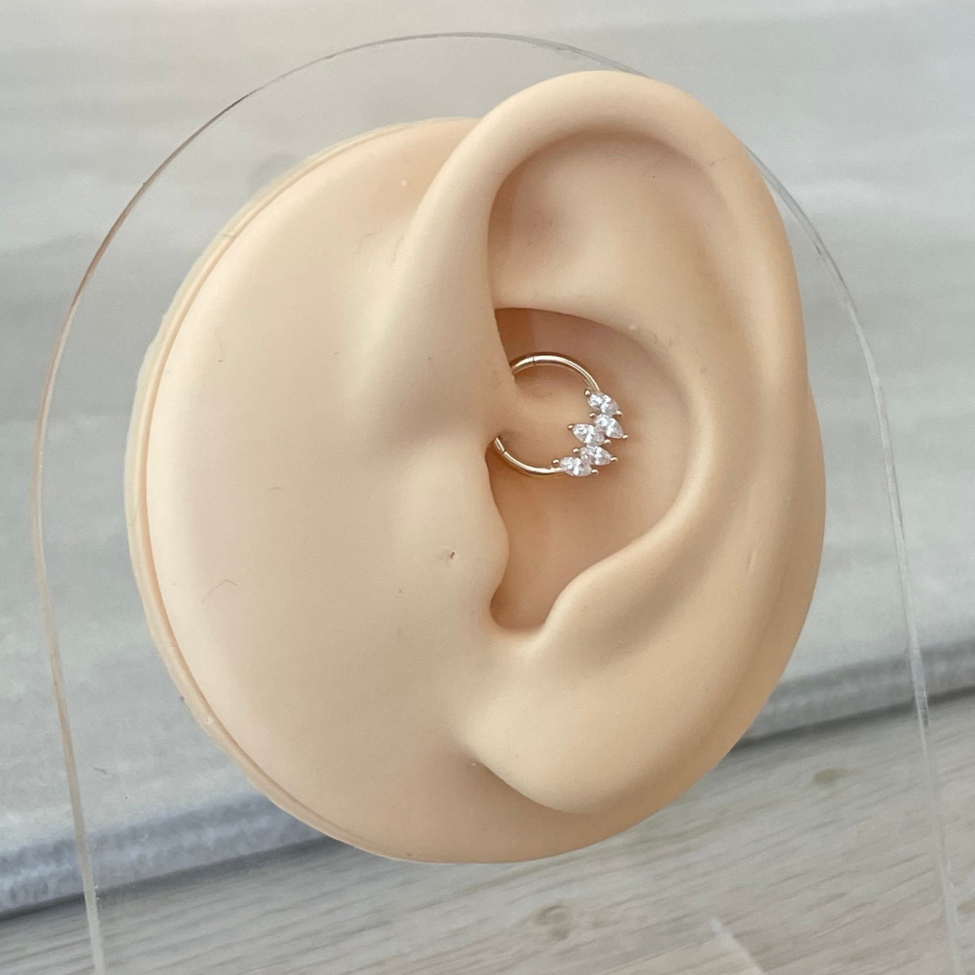 Arelle Solid Gold Daith Earring-Daith Earring-Elara Body Jewelry