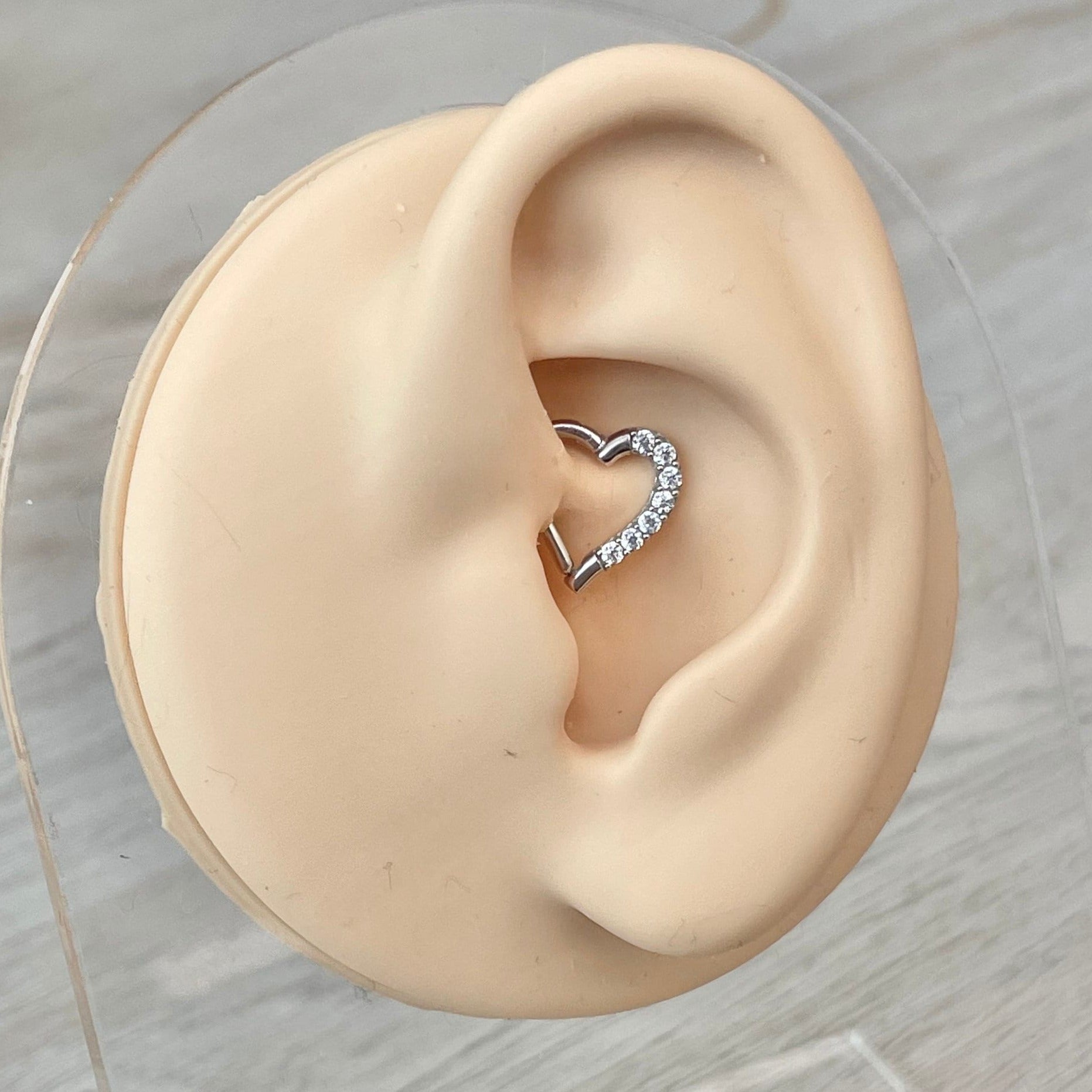 Cielea Heart Daith Earring-Daith Earring-Elara Body Jewelry