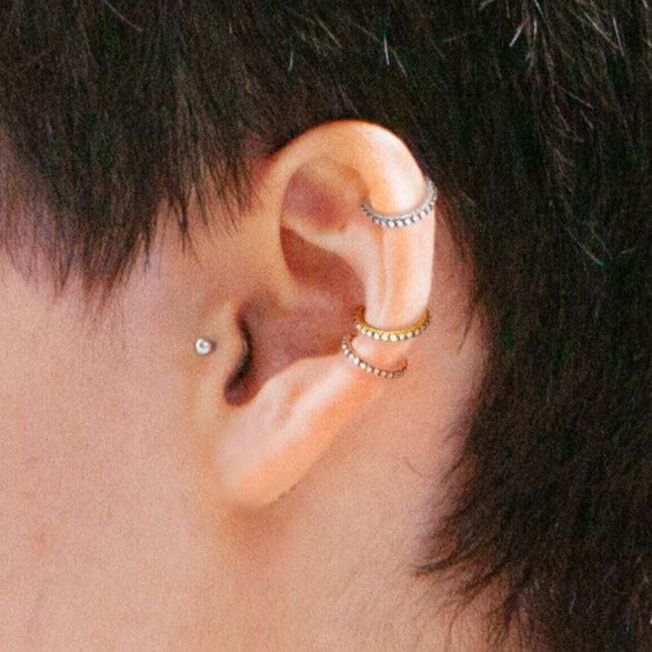 Crystal Halo Conch Earring-Segmented Hoop Clicker-Elara Body Jewelry