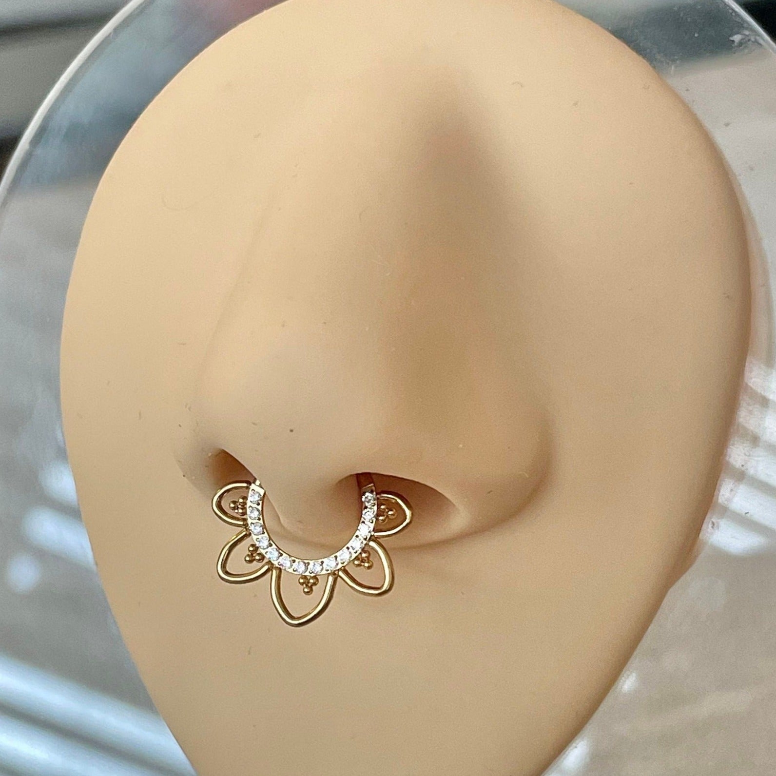 Dahlia Lune Septum Ring-Septum Ring-Elara Body Jewelry