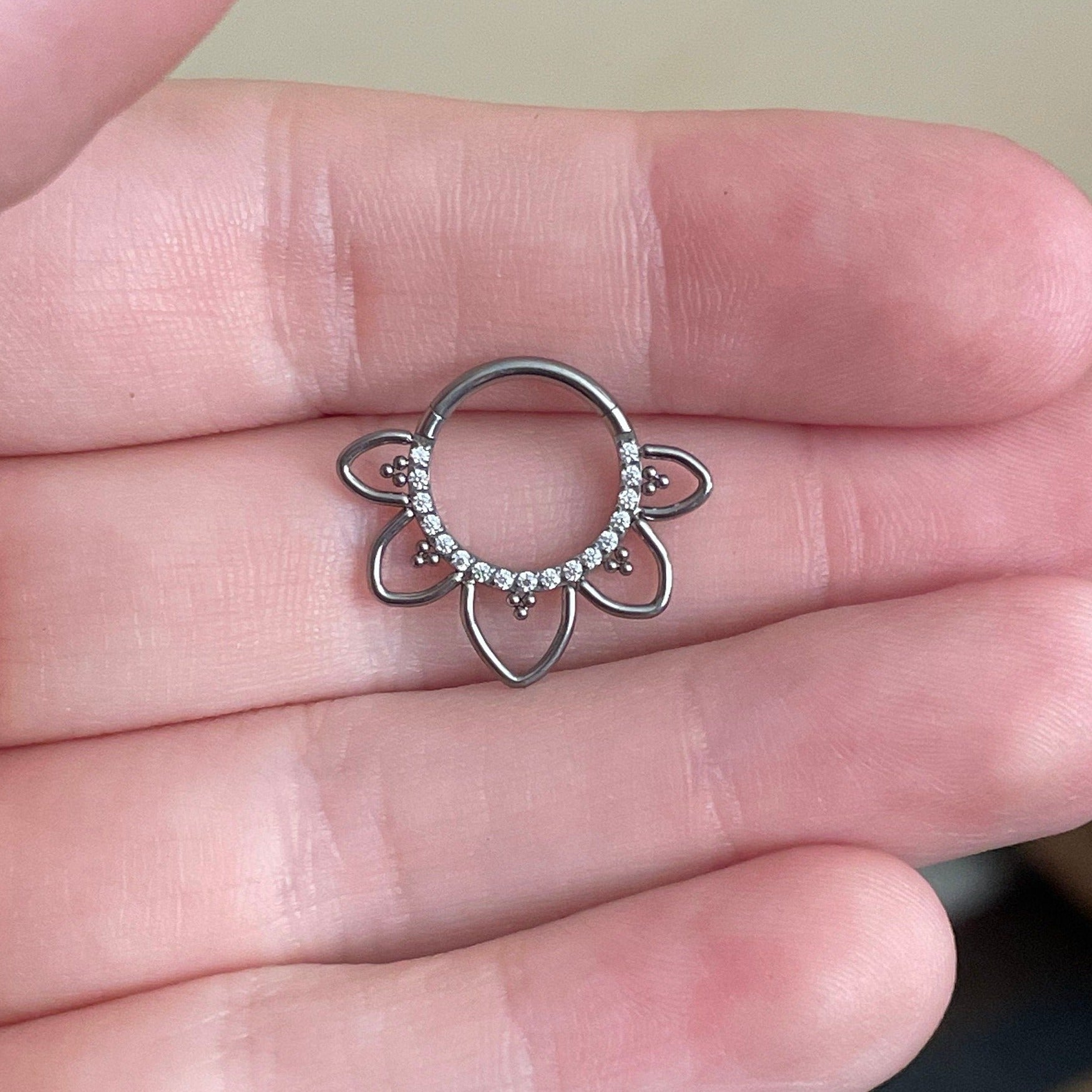 Dahlia Lune Septum Ring-Septum Ring-Elara Body Jewelry