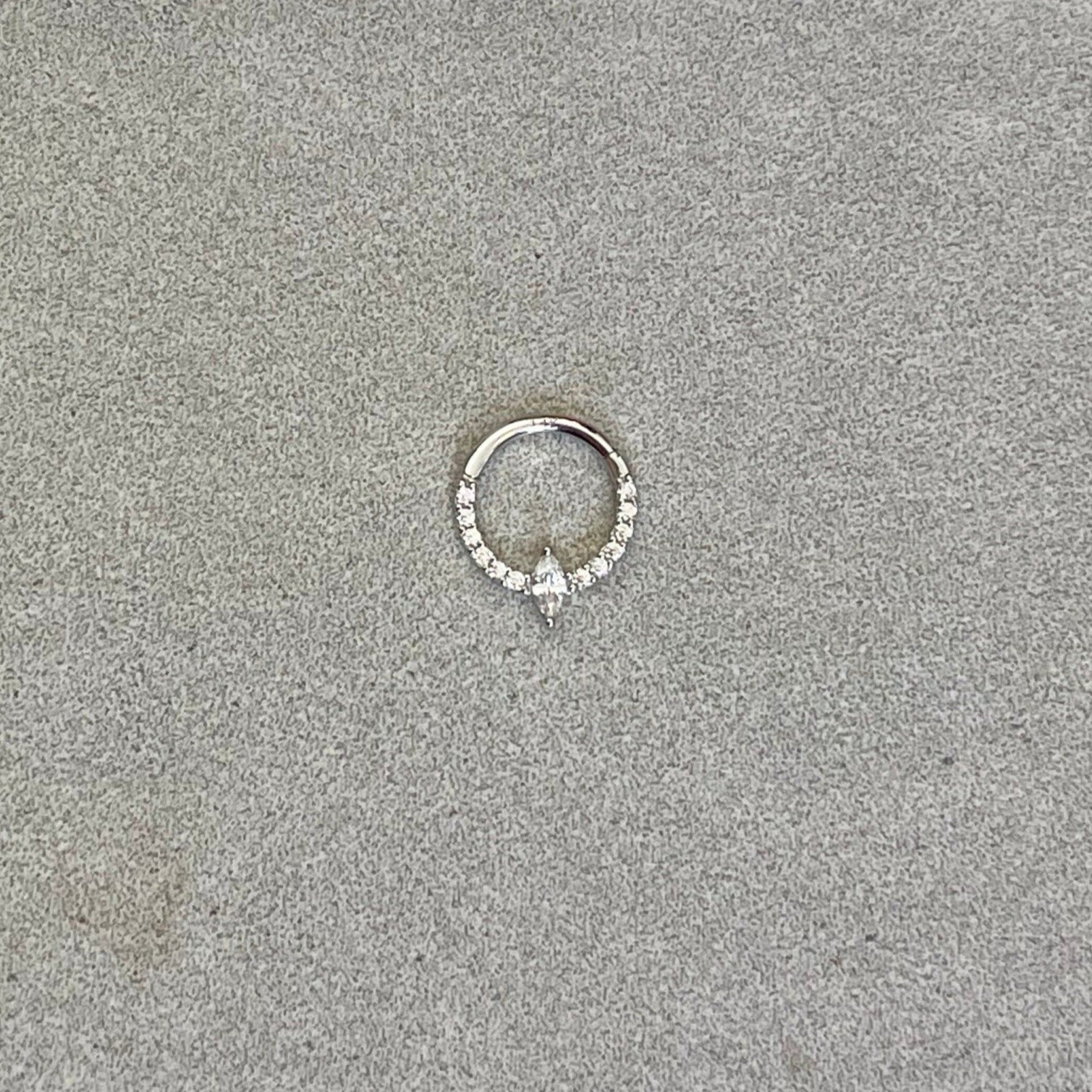 Eclat Marquise Solid Gold Septum Ring-Septum Ring-Elara Body Jewelry