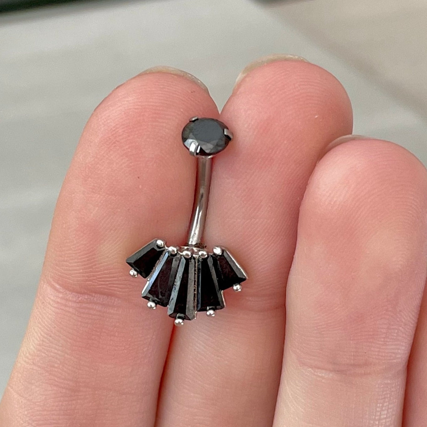 Eclat Royale Belly Button Ring-Belly Button Rings-Silver/Black CZs-Elara Body Jewelry