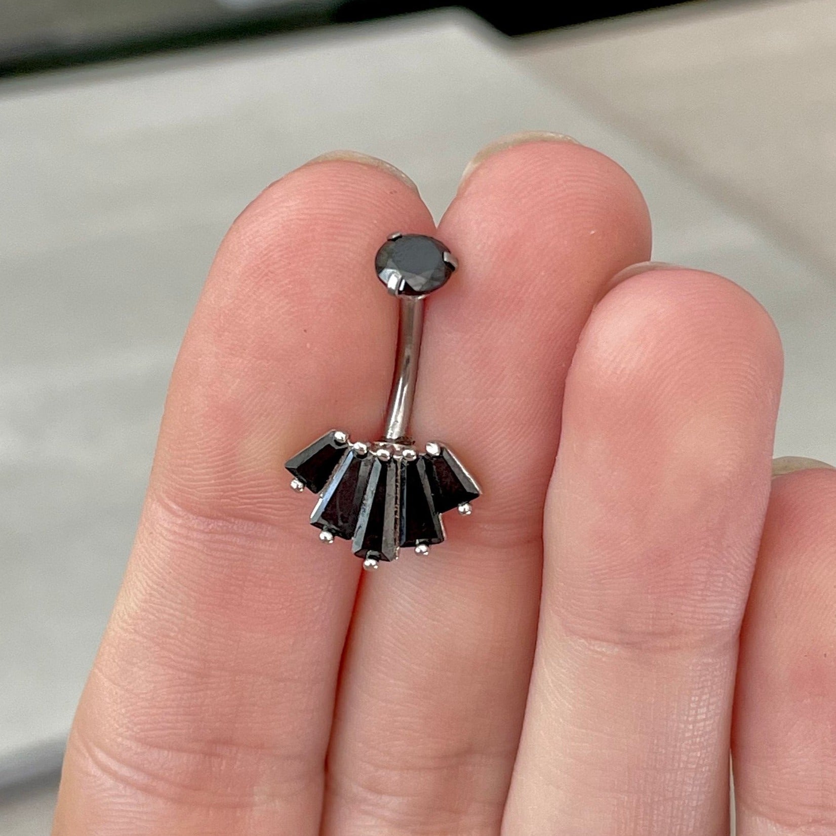 Eclat Royale Belly Button Ring-Belly Button Rings-Silver/Black CZs-Elara Body Jewelry