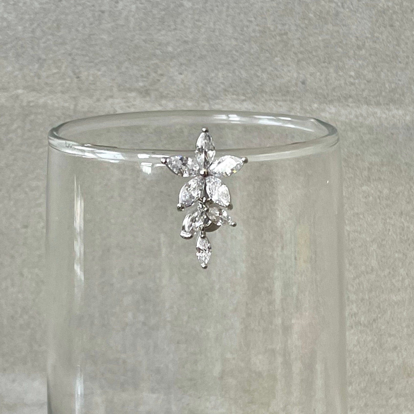 Floreline Belly Button Ring-Belly Button Rings-Elara Body Jewelry