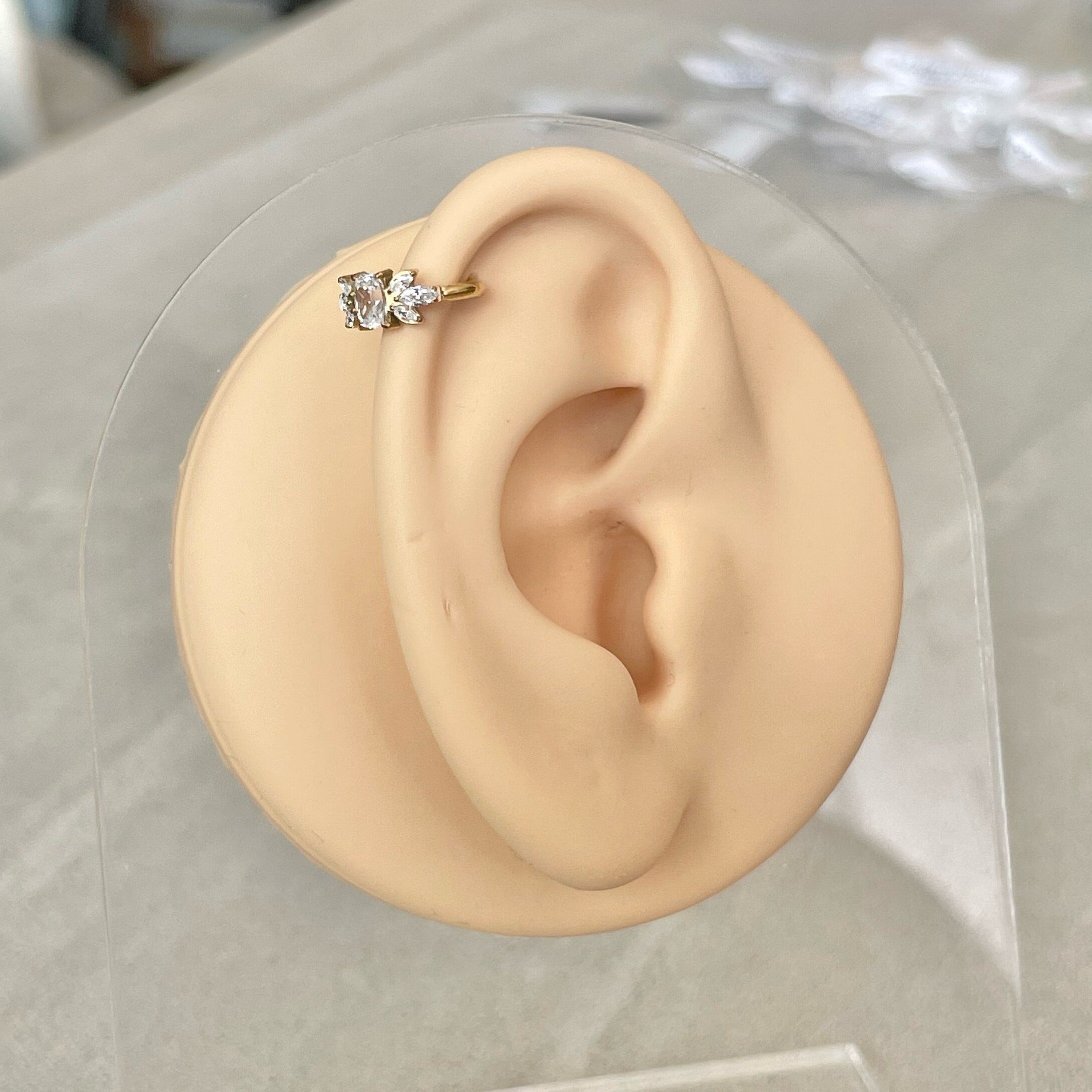 Isolde’s Glow Helix Earring-Cartilage Earring-Elara Body Jewelry