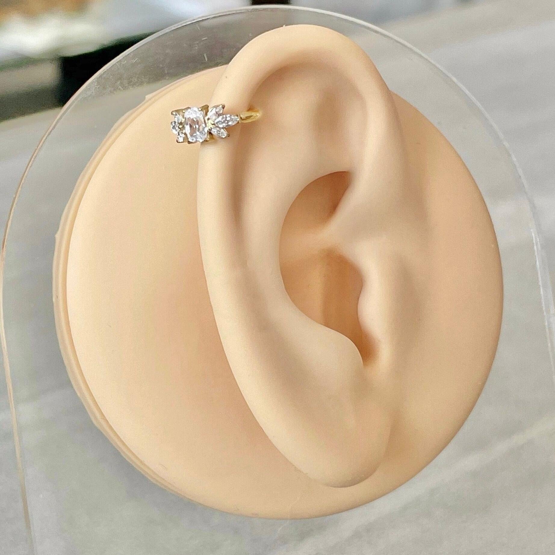Isolde’s Glow Helix Earring-Cartilage Earring-Gold-8mm Inner Diameter-Elara Body Jewelry