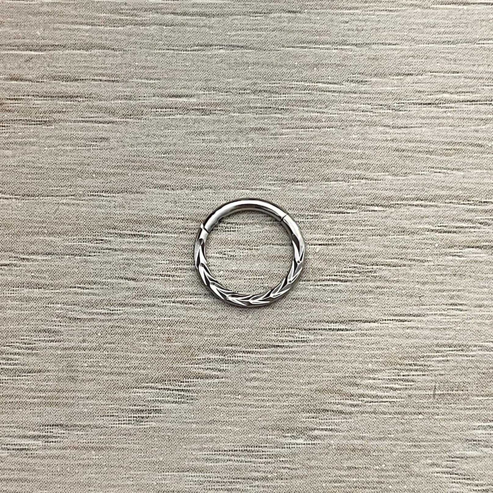 Le Minimaliste Septum Ring-Septum Ring-Silver-6mm Diameter-Elara Body Jewelry