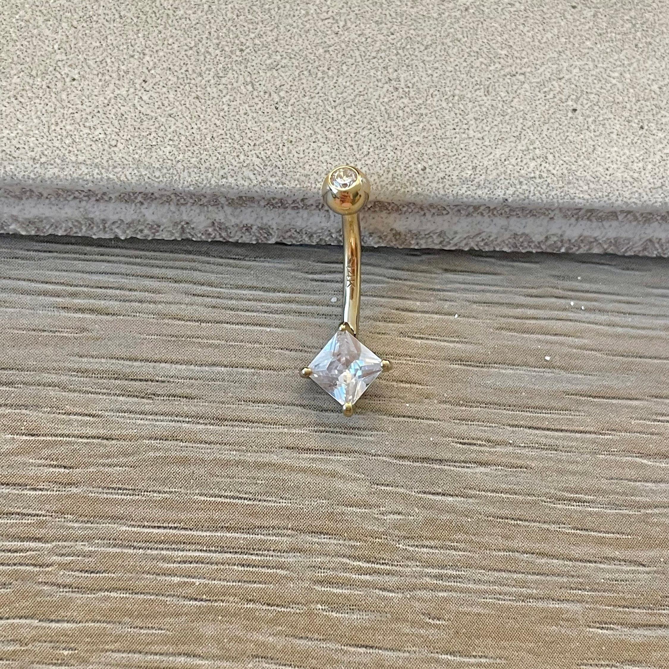 Linea Solid Gold Belly Button Ring-Belly Button Rings-Elara Body Jewelry