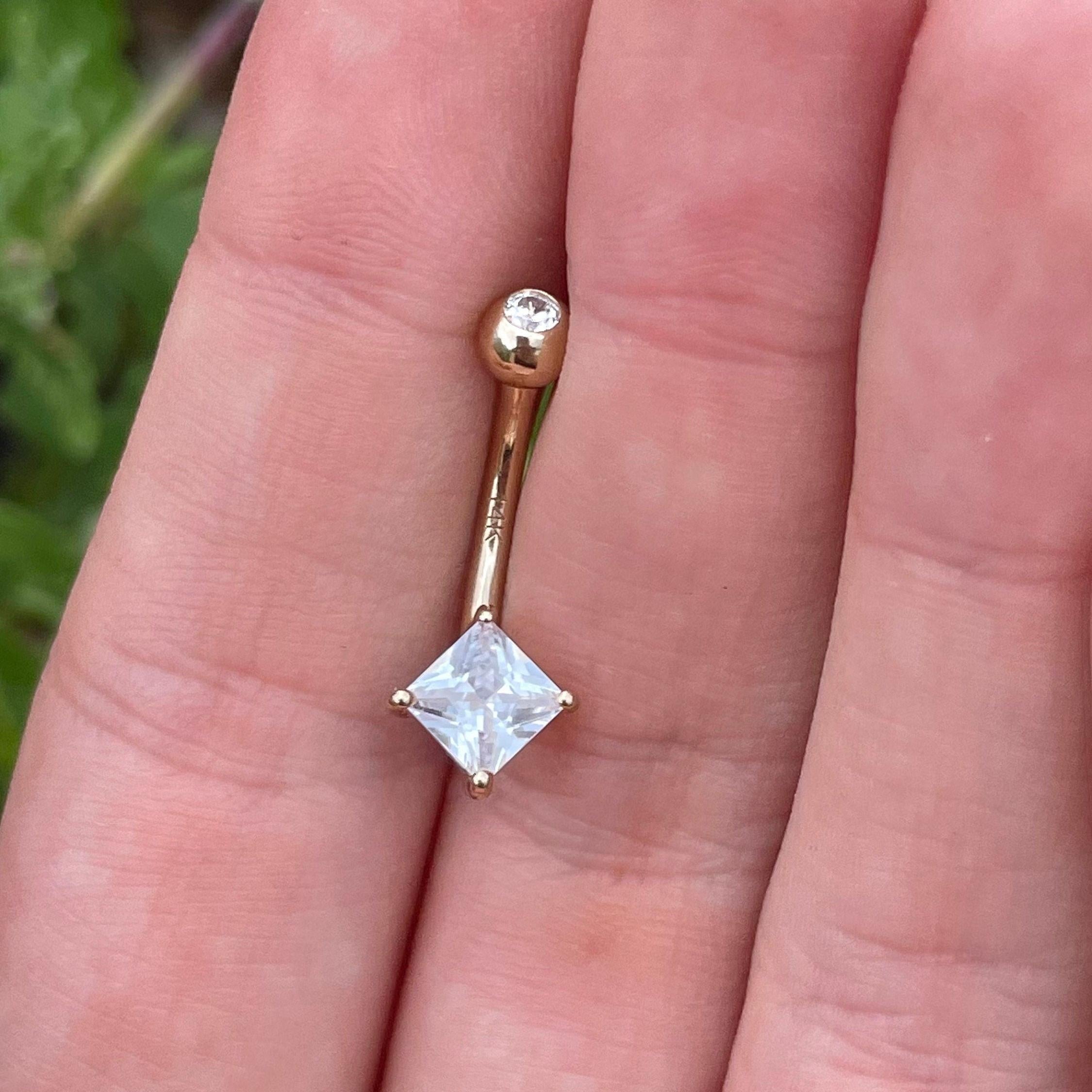 Linea Solid Gold Belly Button Ring-Belly Button Rings-Elara Body Jewelry