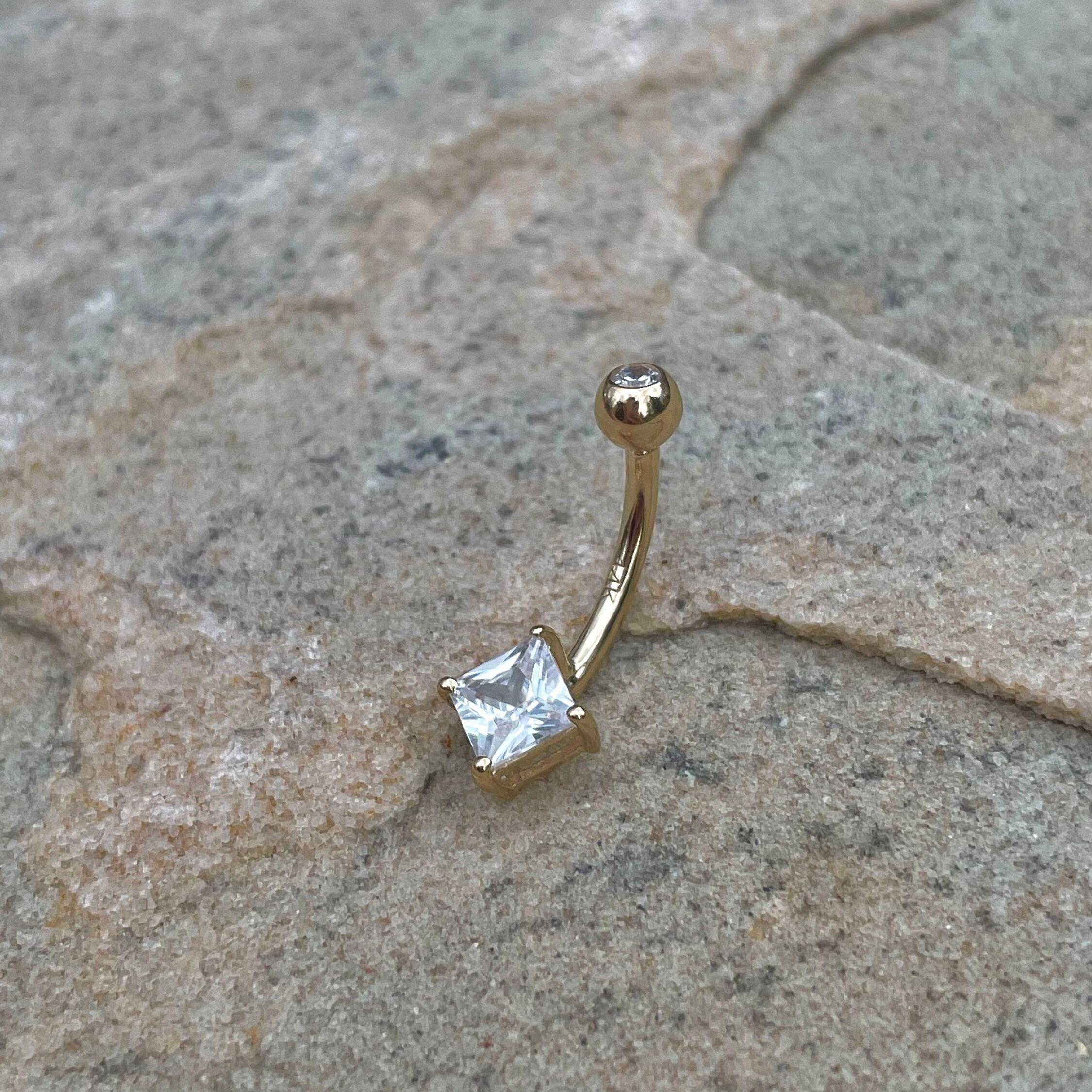 Linea Solid Gold Belly Button Ring-Belly Button Rings-Elara Body Jewelry