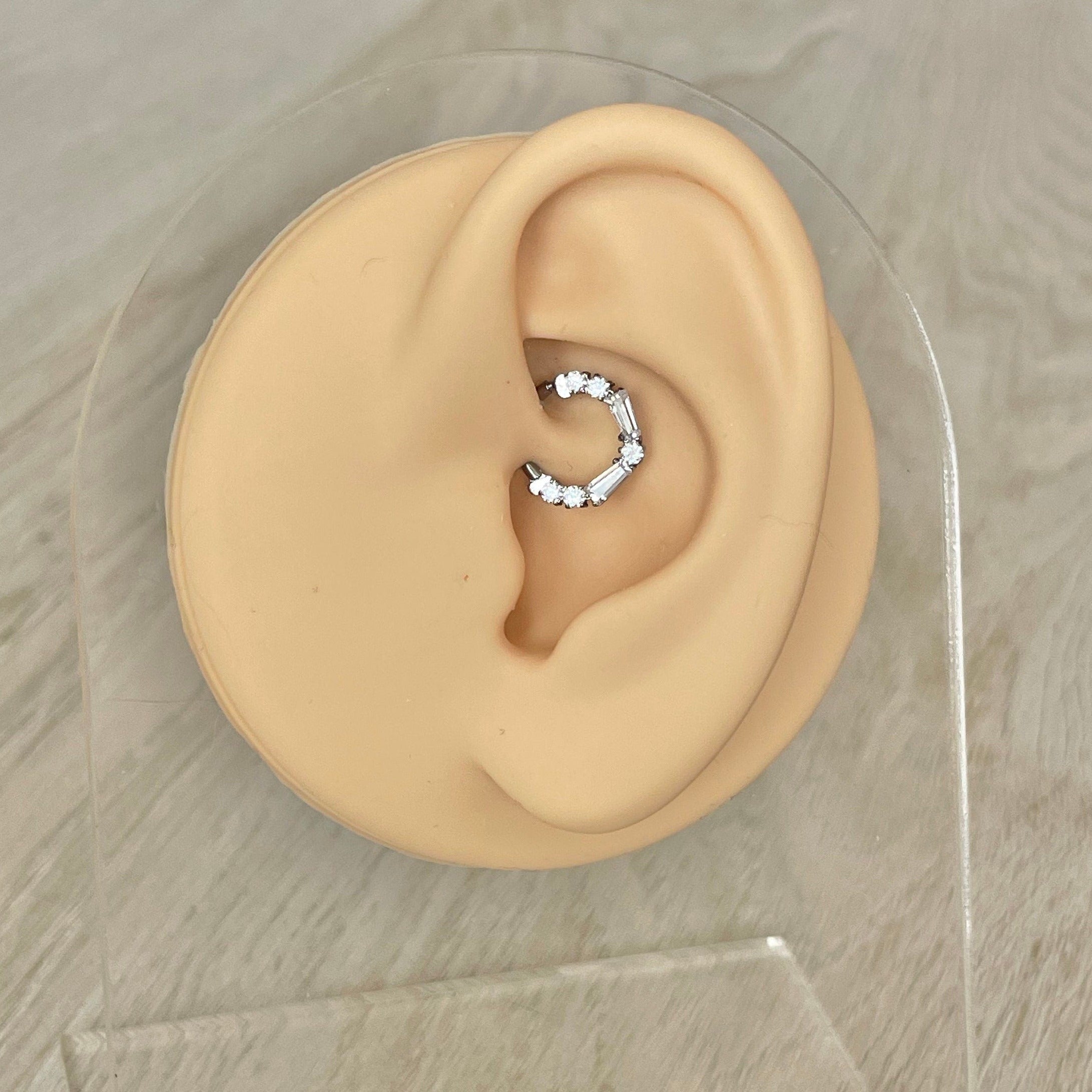 Liora Vale Daith Earring-Daith Earring-Elara Body Jewelry