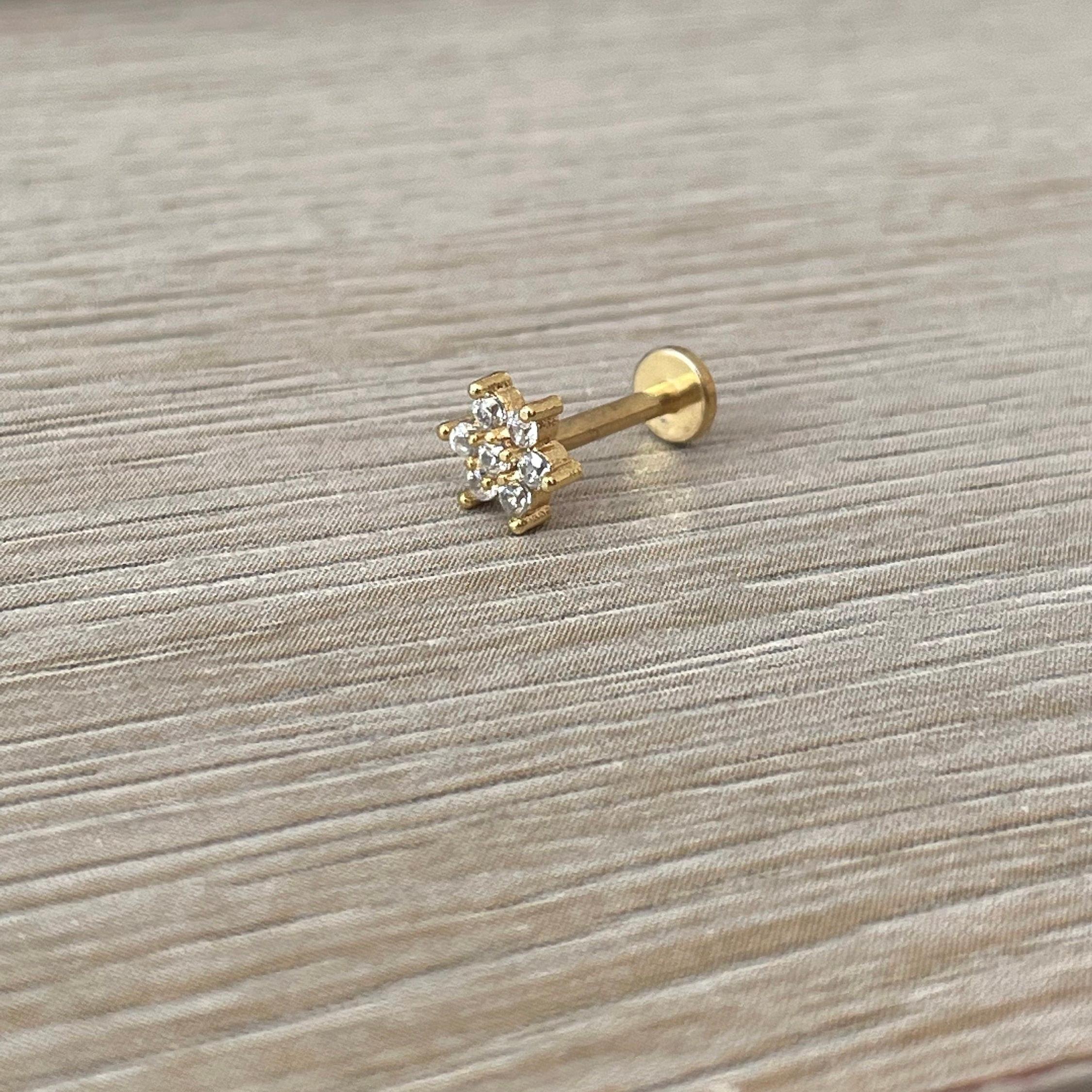 Luneda Bloom Flat Back Stud Piercing-Cartilage Earring-Elara Body Jewelry