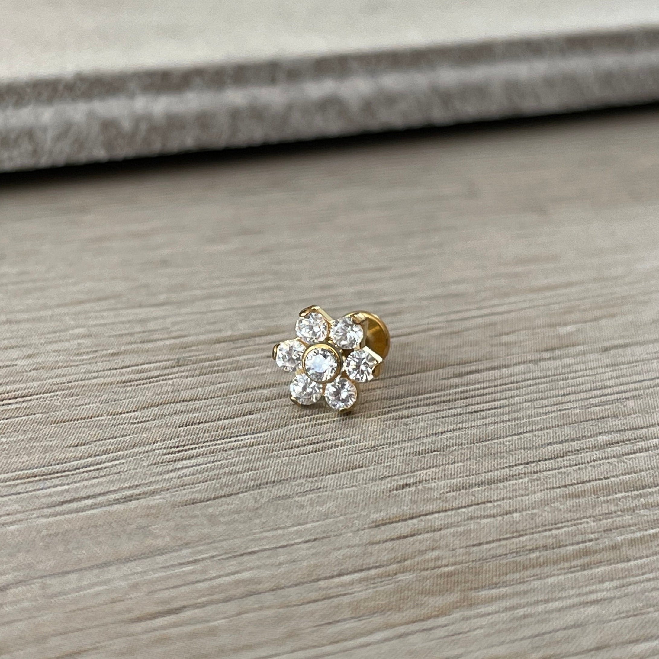 Luneda Bloom Flat Back Stud Piercing-Cartilage Earring-Elara Body Jewelry