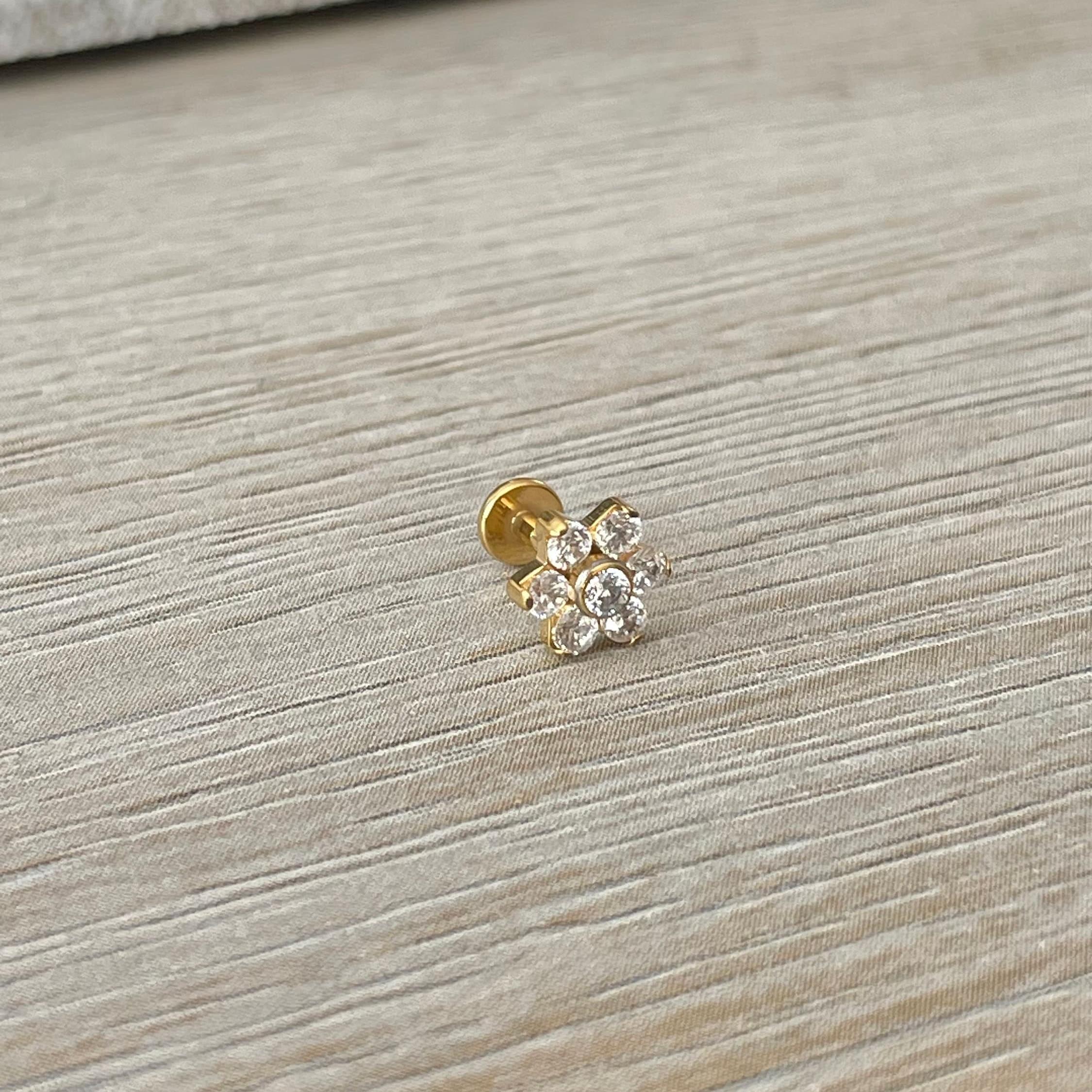 Luneda Bloom Flat Back Stud Piercing-Cartilage Earring-Elara Body Jewelry