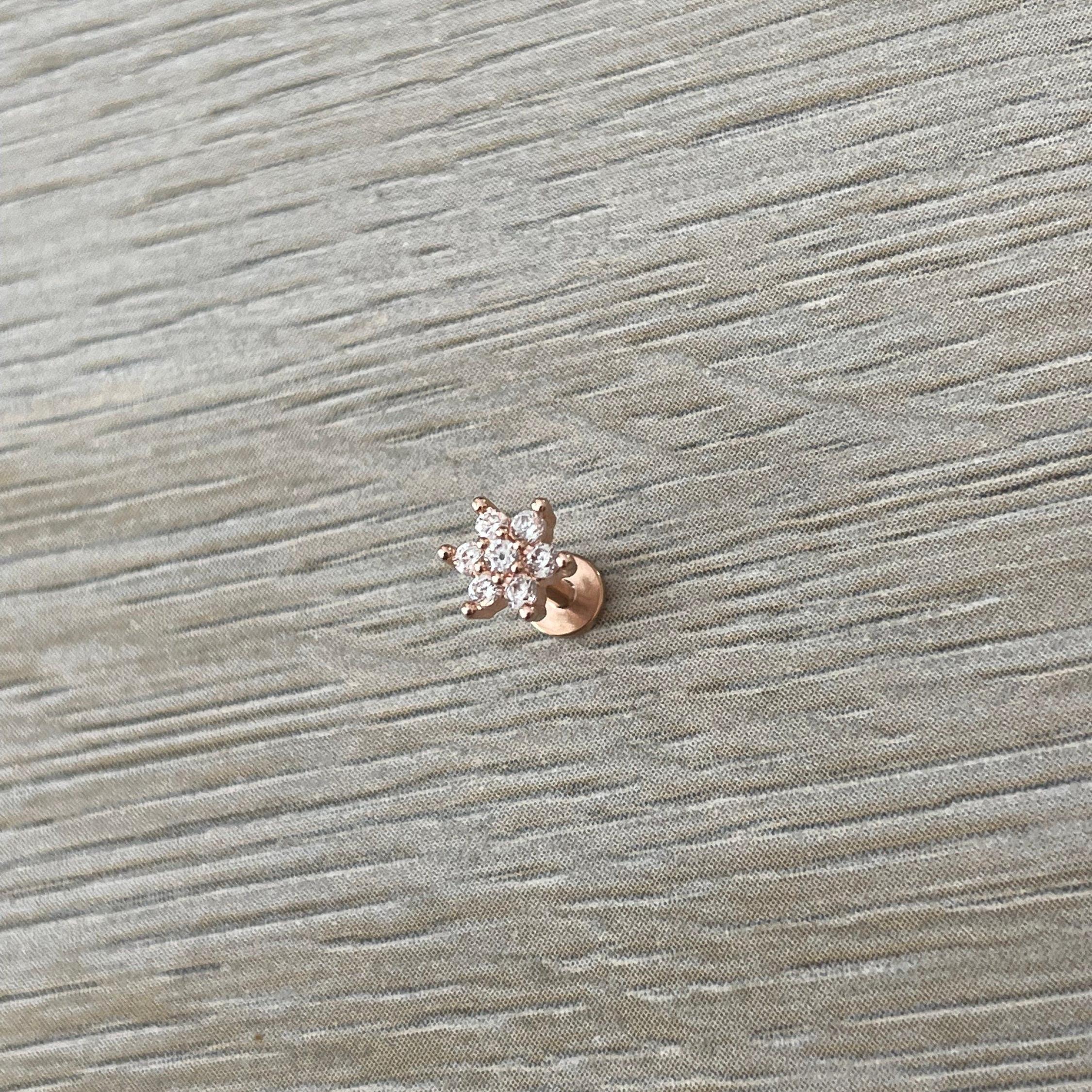 Luneda Bloom Flat Back Stud Piercing-Cartilage Earring-Elara Body Jewelry