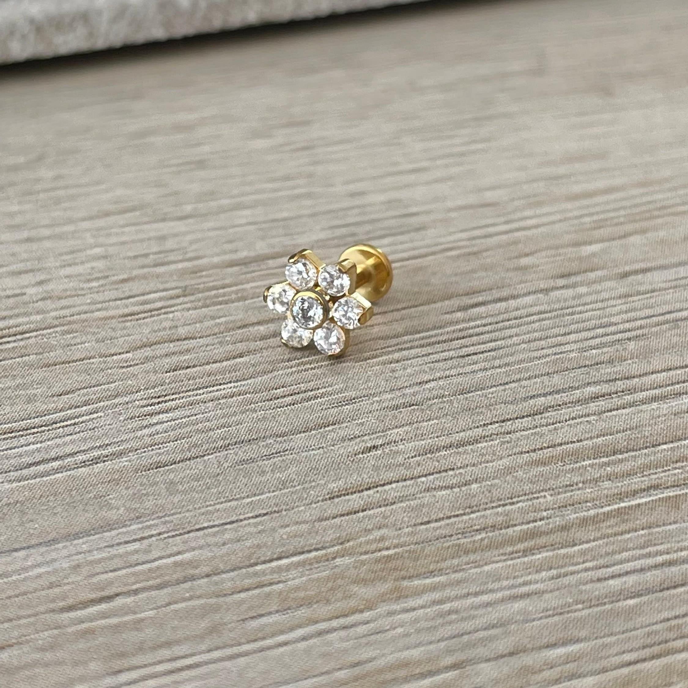 Luneda Bloom Flat Back Stud Piercing-Cartilage Earring-Elara Body Jewelry