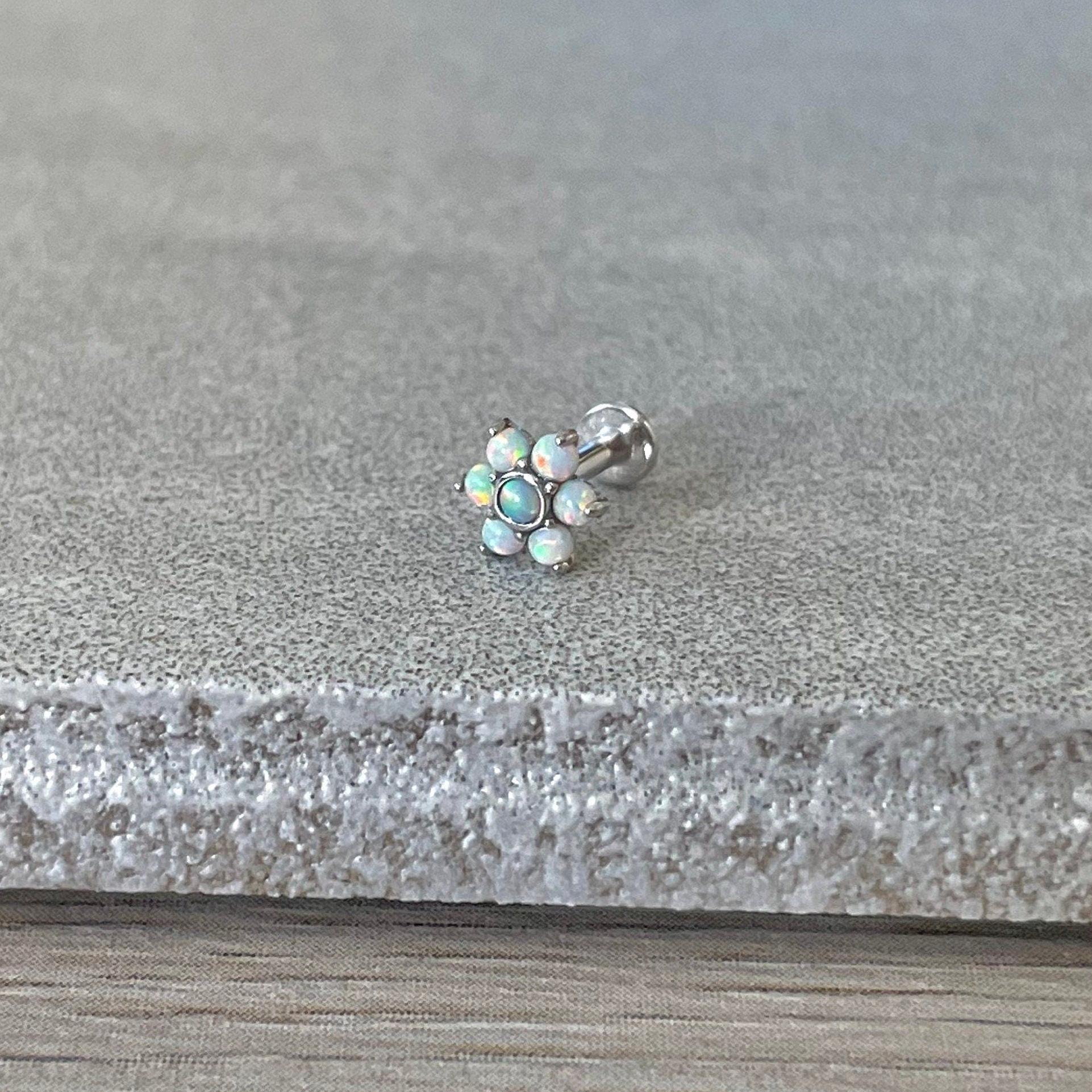 Luneda Bloom Solid Gold Flat Back Stud-Cartilage Earring-Elara Body Jewelry