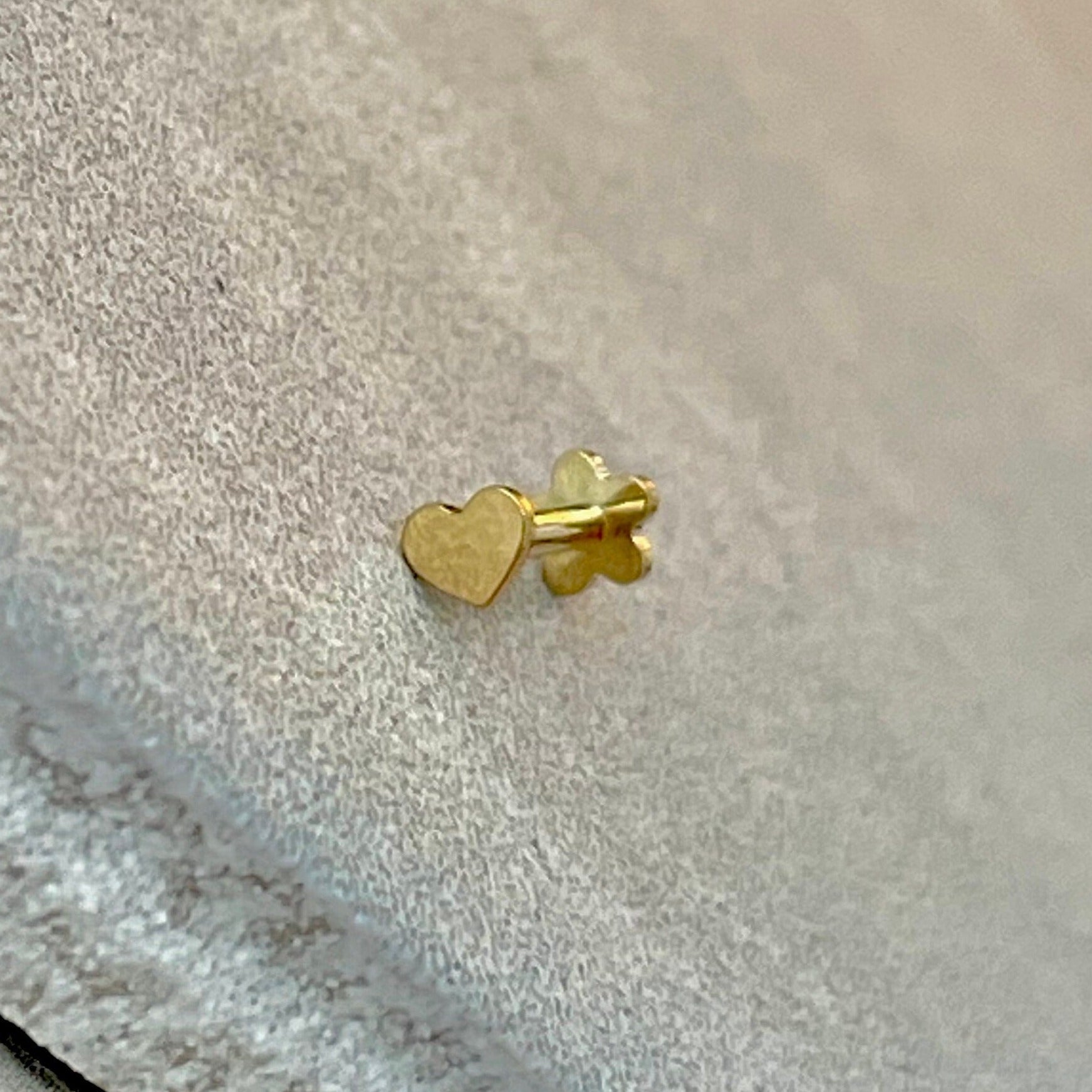 Luneda Heart Flat Back Stud-Cartilage Earring-Gold-Elara Body Jewelry