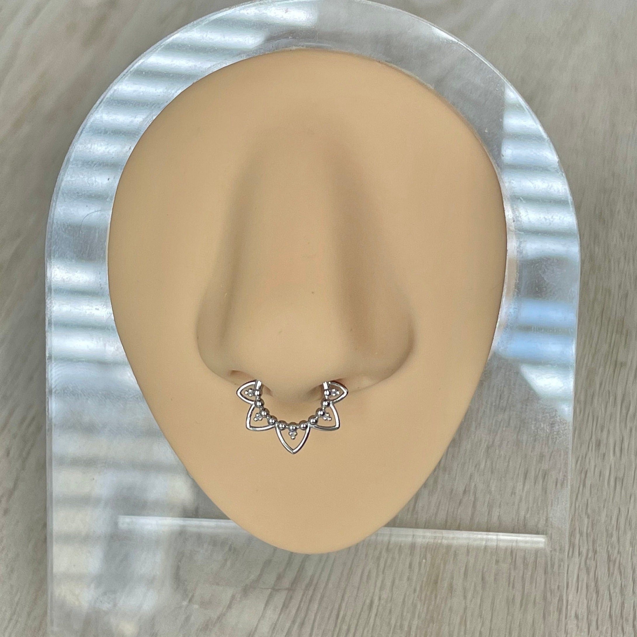 Soluna Bloom Solid Gold Septum Ring-Septum Ring-Elara Body Jewelry