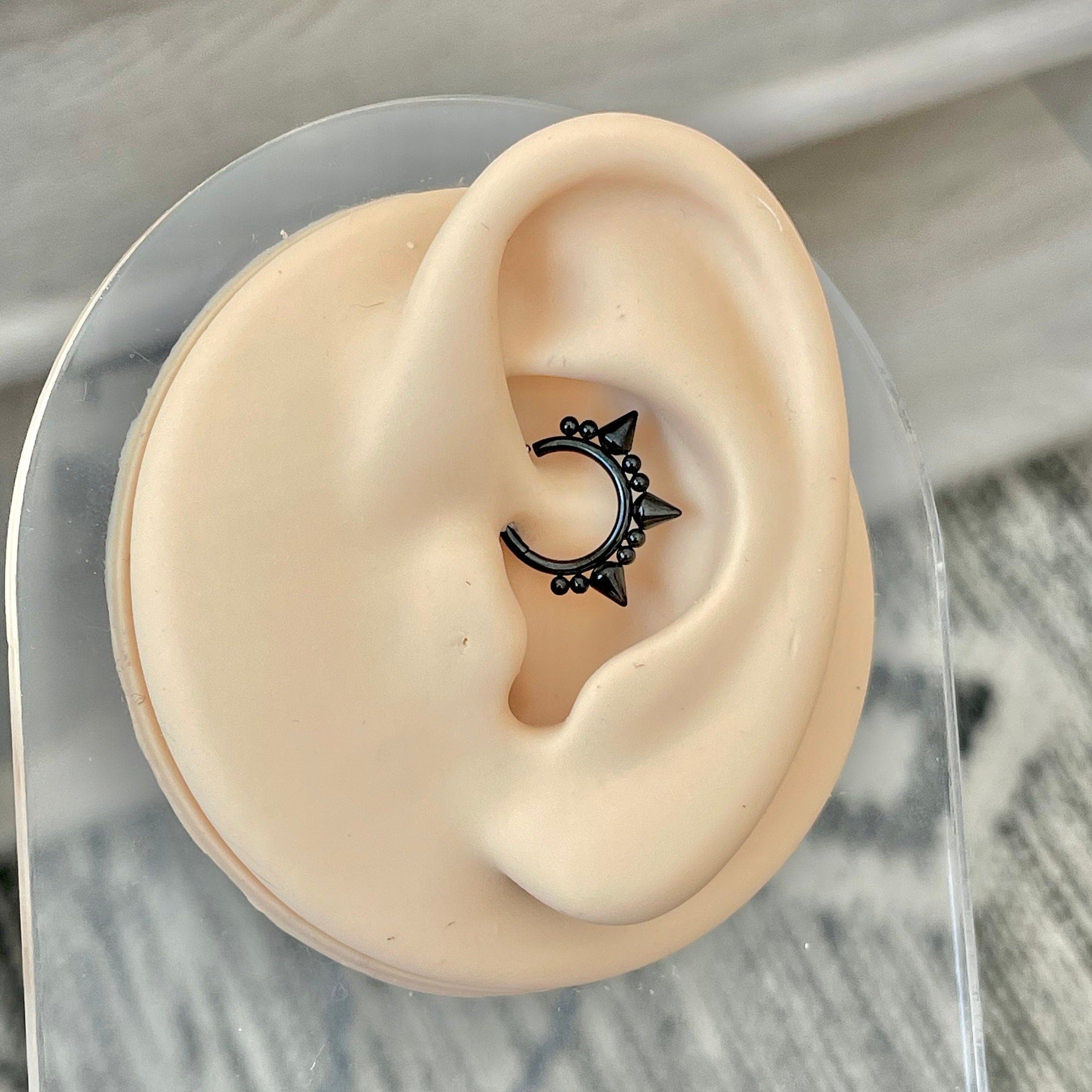 Thornlight Halo Daith Earring-Daith Earring-8mm-Black-Elara Body Jewelry