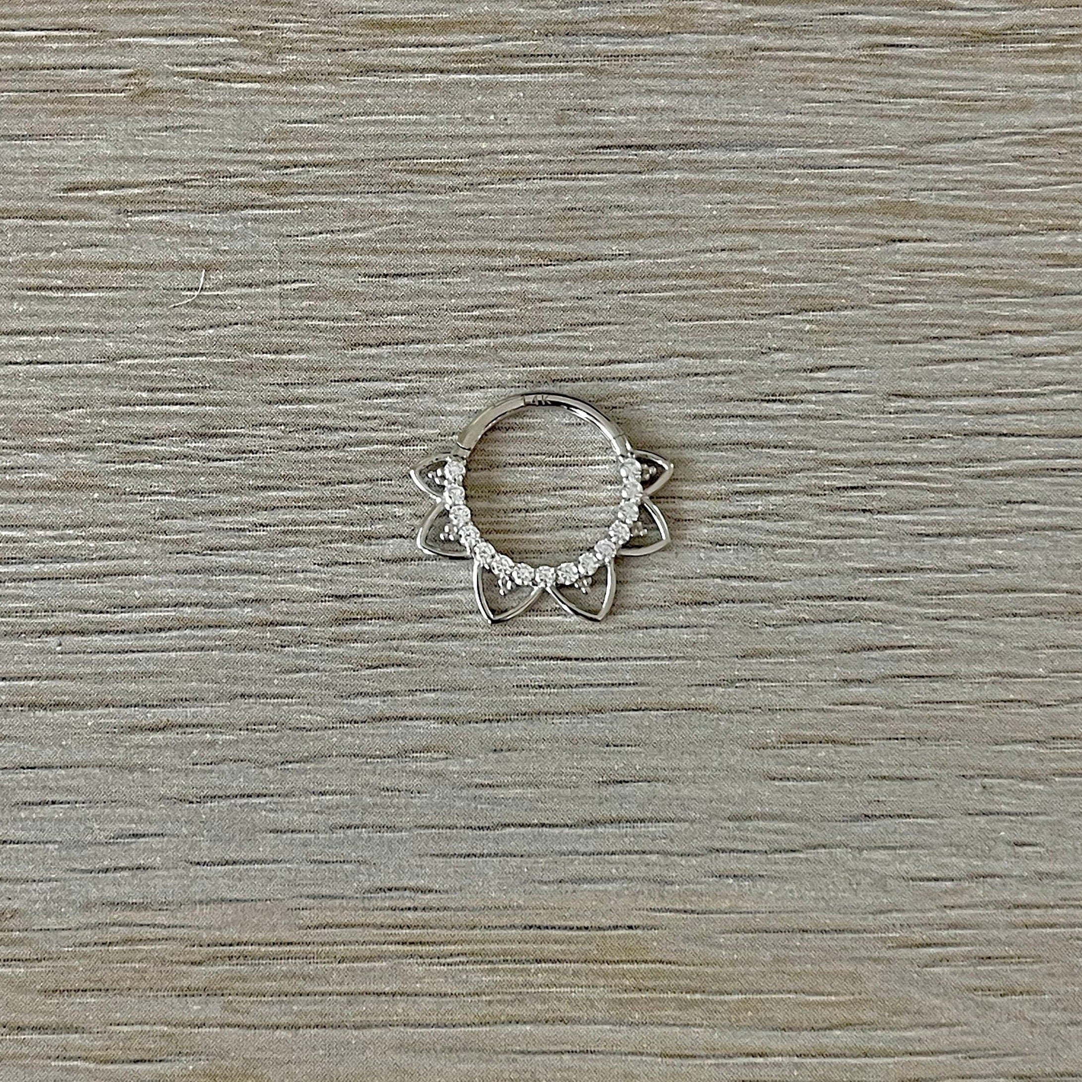 Velora Spark Septum Ring-Septum Ring-Elara Body Jewelry