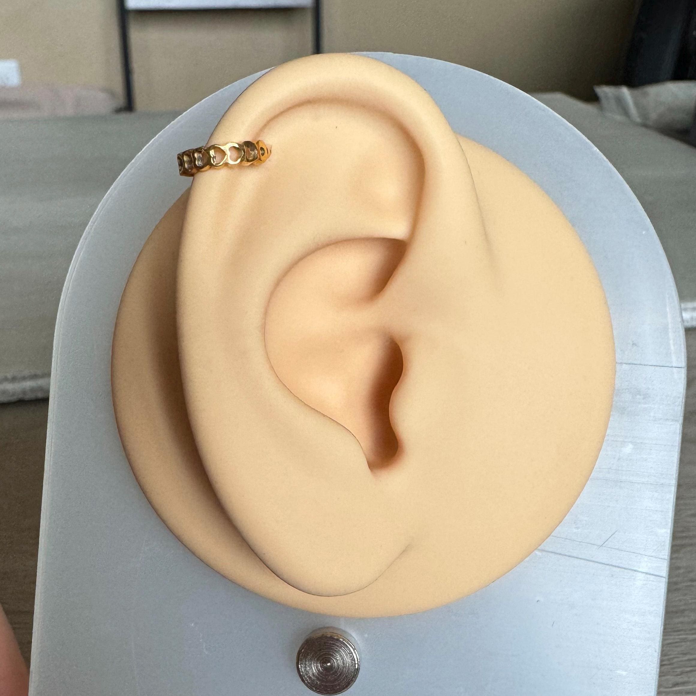 Coeur Infini Helix Earring-Cartilage Earring-Elara Body Jewelry