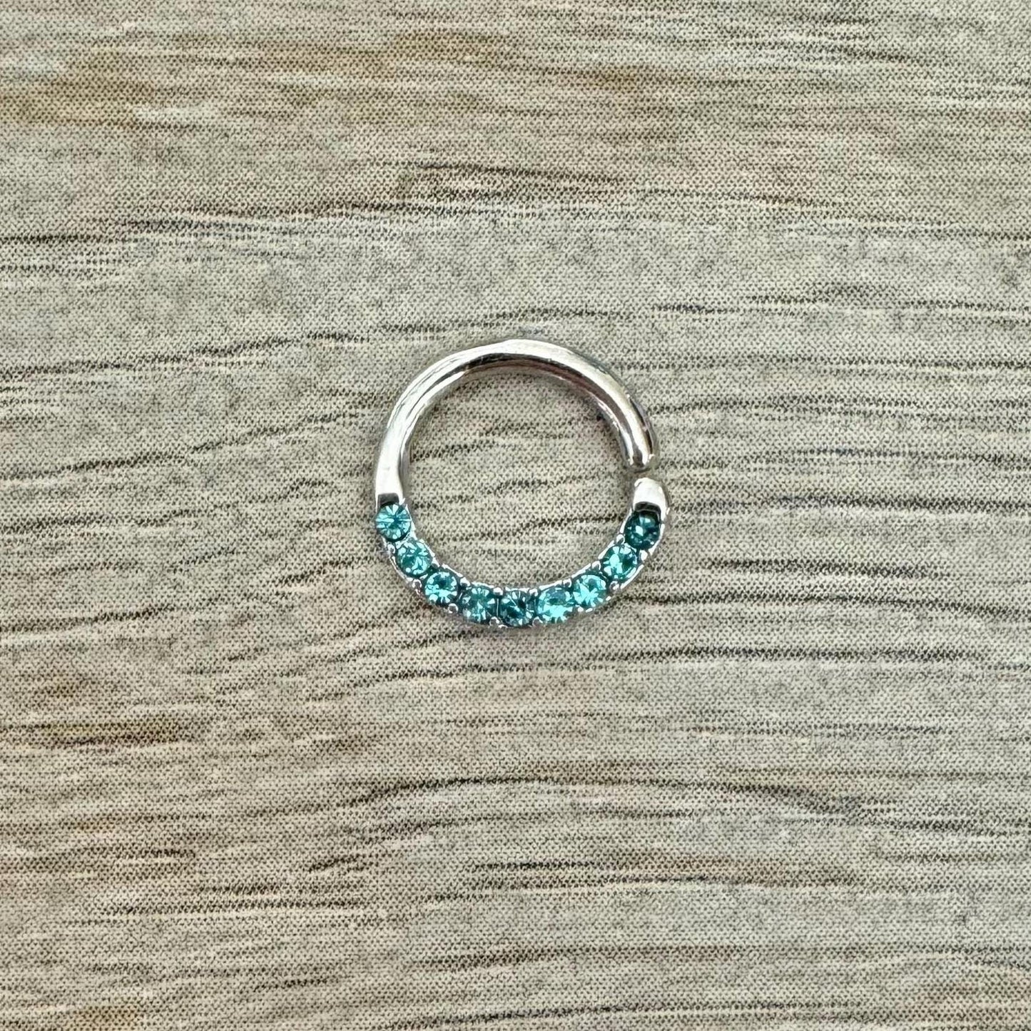 Simple Aurora Septum Ring, Bendable (16G, 8mm)