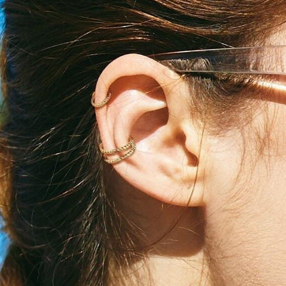 Aralyth Solid Gold Cartilage Earring-Cartilage Earring-Elara Body Jewelry