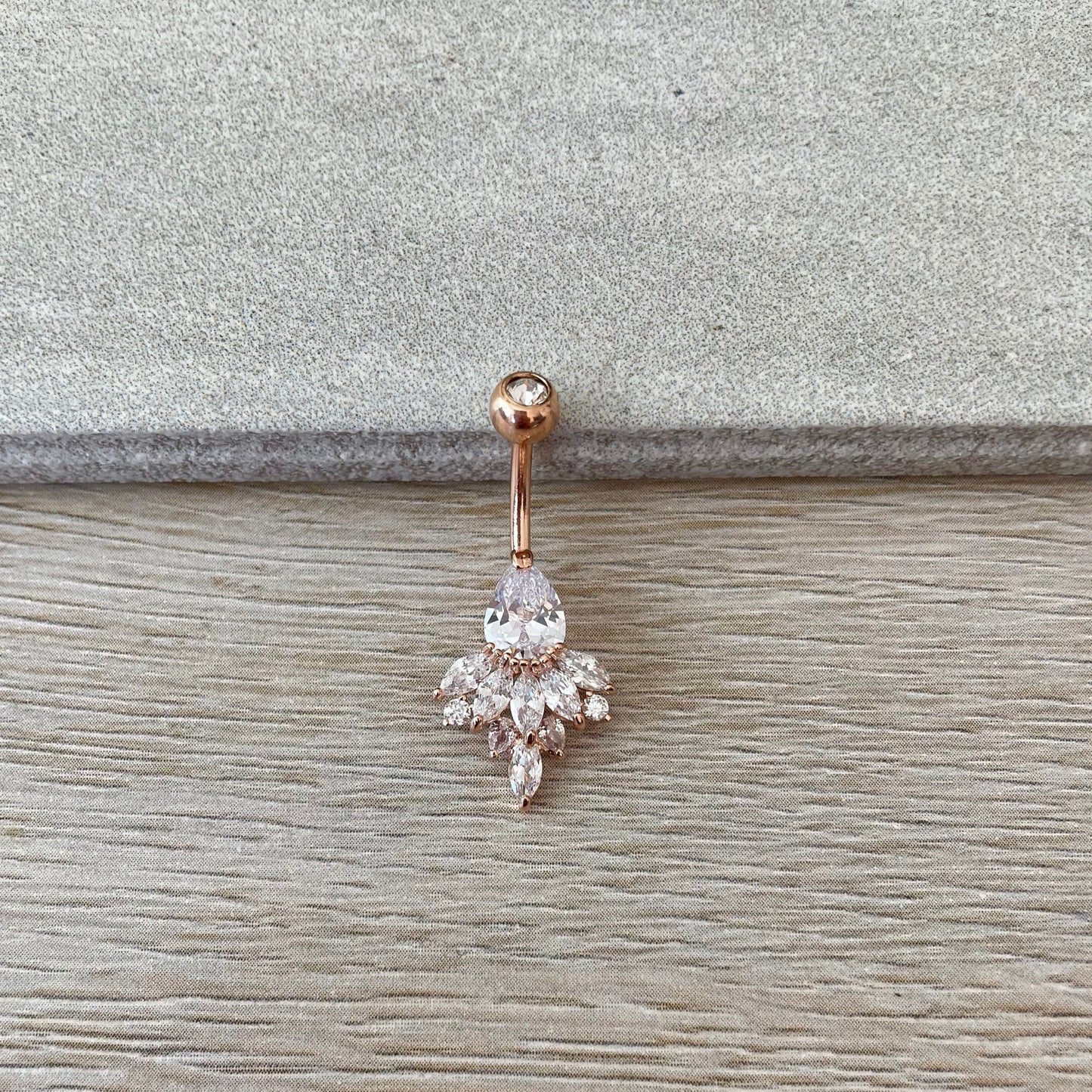 Rose Gold Belly Button Piercing (14G | 10mm | Surgical Steel | Rose Gold, Gold or Silver)Rose Gold Belly Button Piercing (14G | 10mm | Surgical Steel | Rose Gold, Gold or Silver)