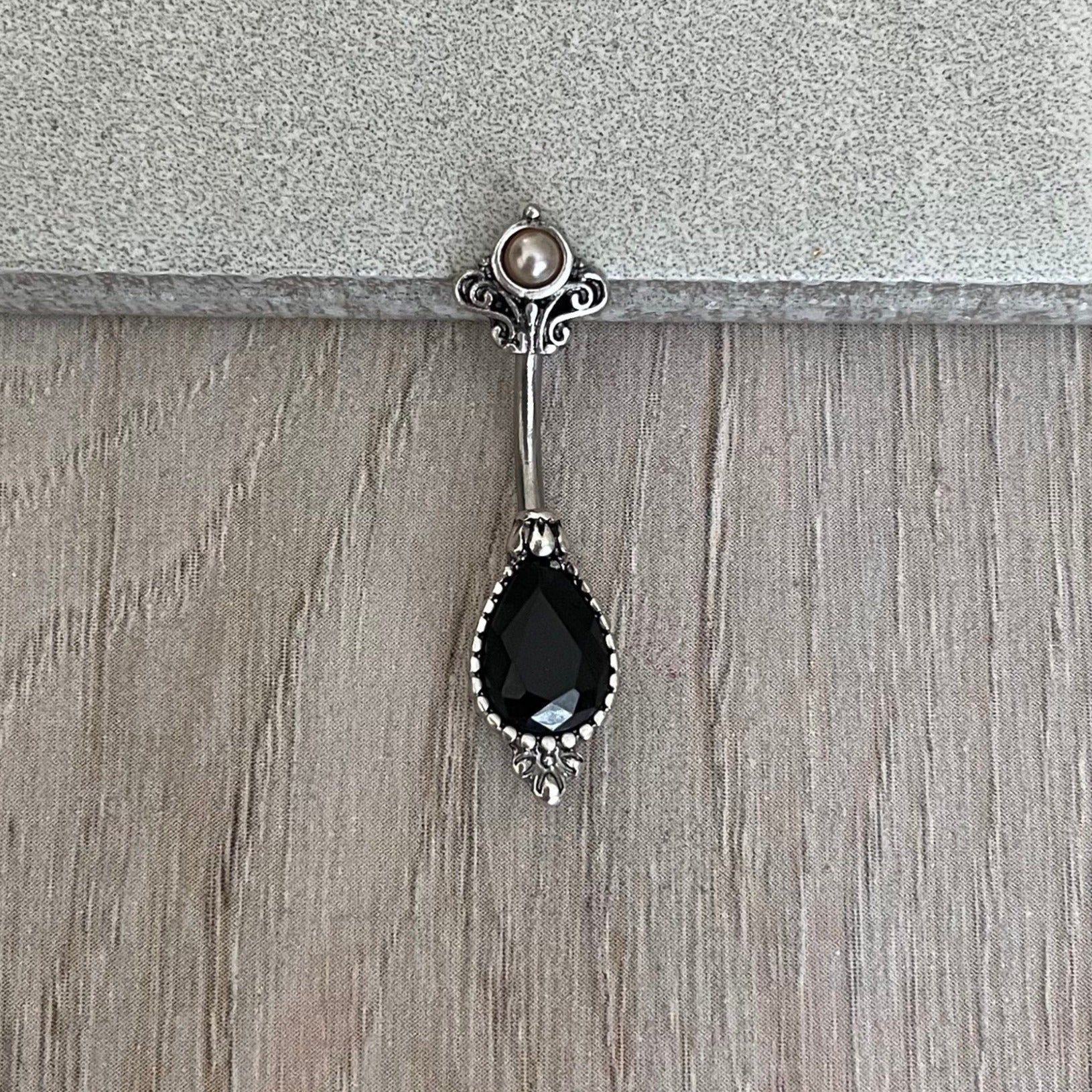 Silver Black Vintage Belly Button Piercing (14G | 10mm | Surgical Steel)