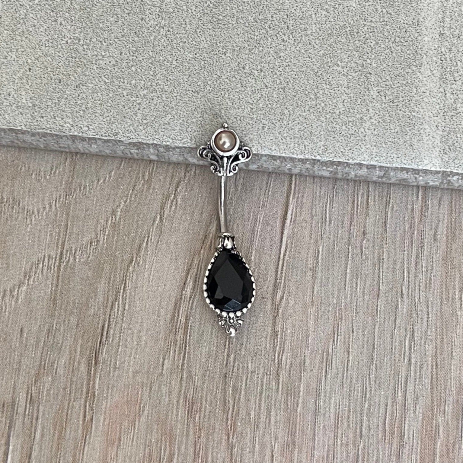 vSilver Black Vintage Belly Button Piercing (14G | 10mm | Surgical Steel)
