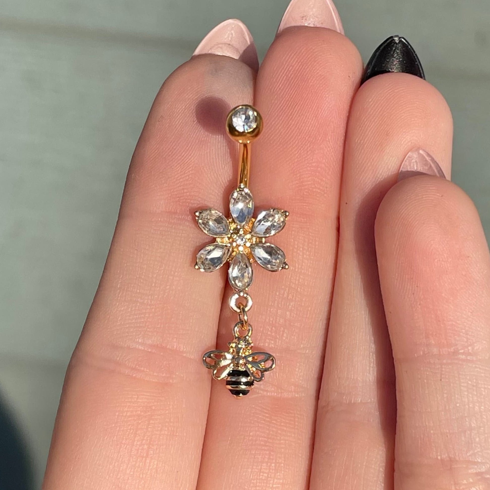 Gold Flower & Bee Belly Button Ring (14G | 10mm | Surgical Steel)