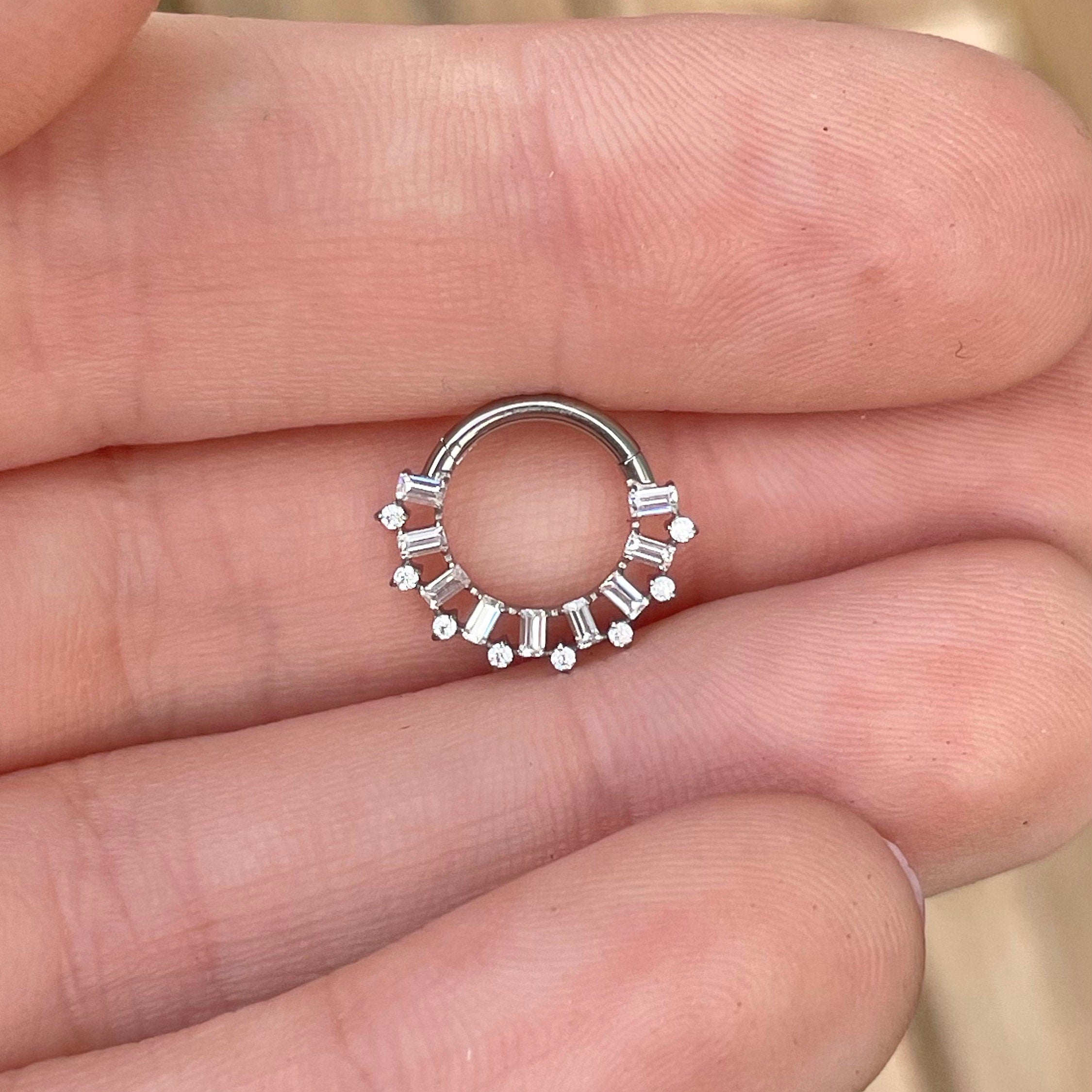 Varae Daith Earring-Daith Earring-Elara Body Jewelry