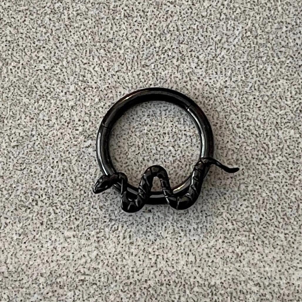 Velasca Coil Daith Earring-Daith Earring-Black-8mm-Elara Body Jewelry